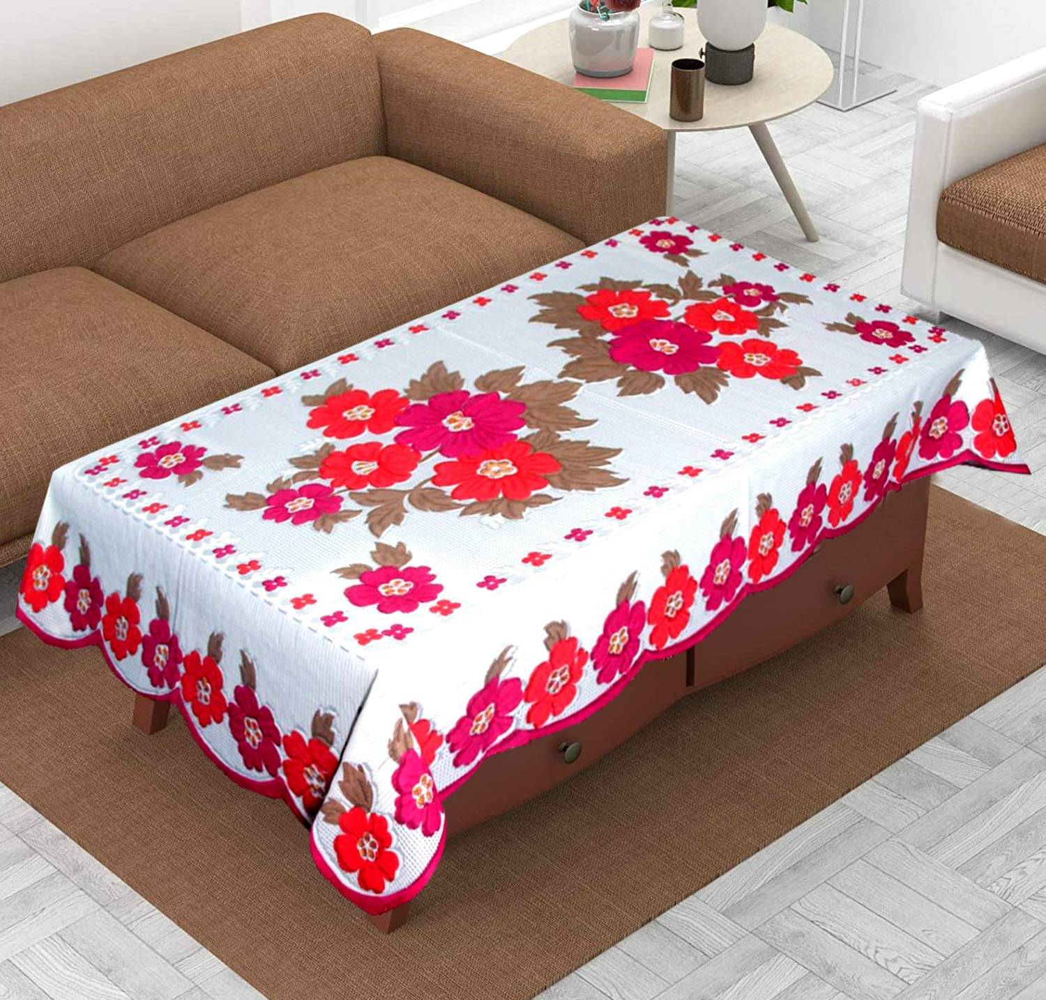     			Pink Polyester Table Cover ( Pack of 1 )
