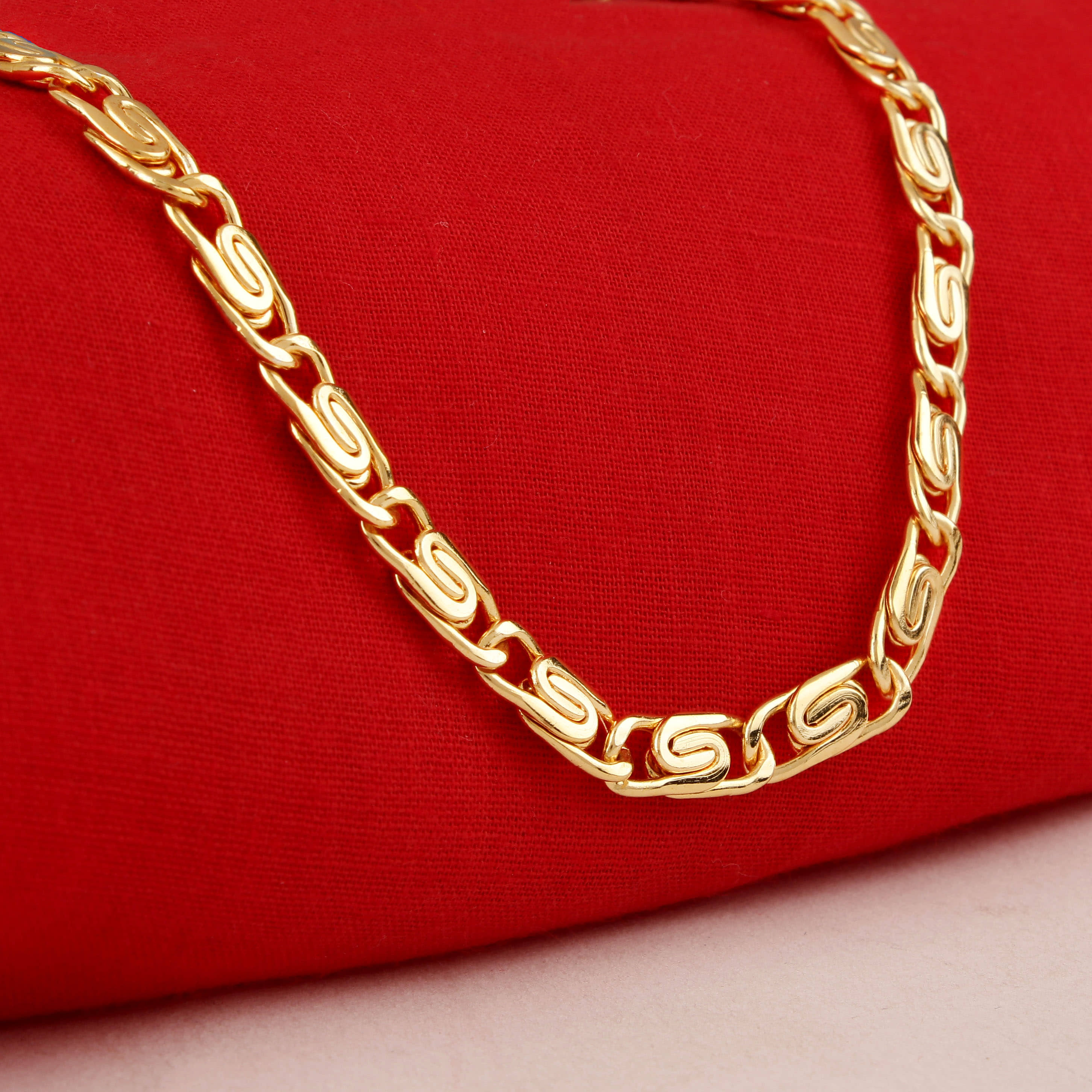 FASHION FRILL Gold Plated Chain ( Set of 1 )