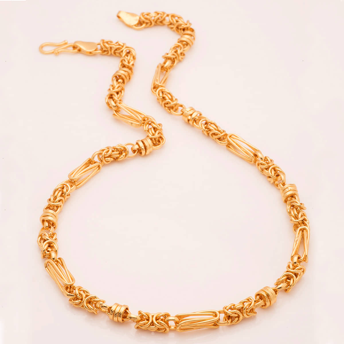 FASHION FRILL Gold Plated Chain ( Set of 1 )