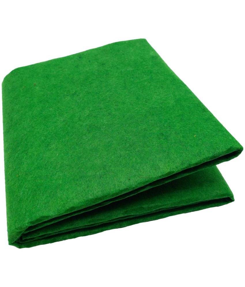     			Vardhman Felt sheet stiff ( Hard ) size 44" x 36", full metre ,Color green used in art & craft,cutouts, decorations, school projects, DIY etc.