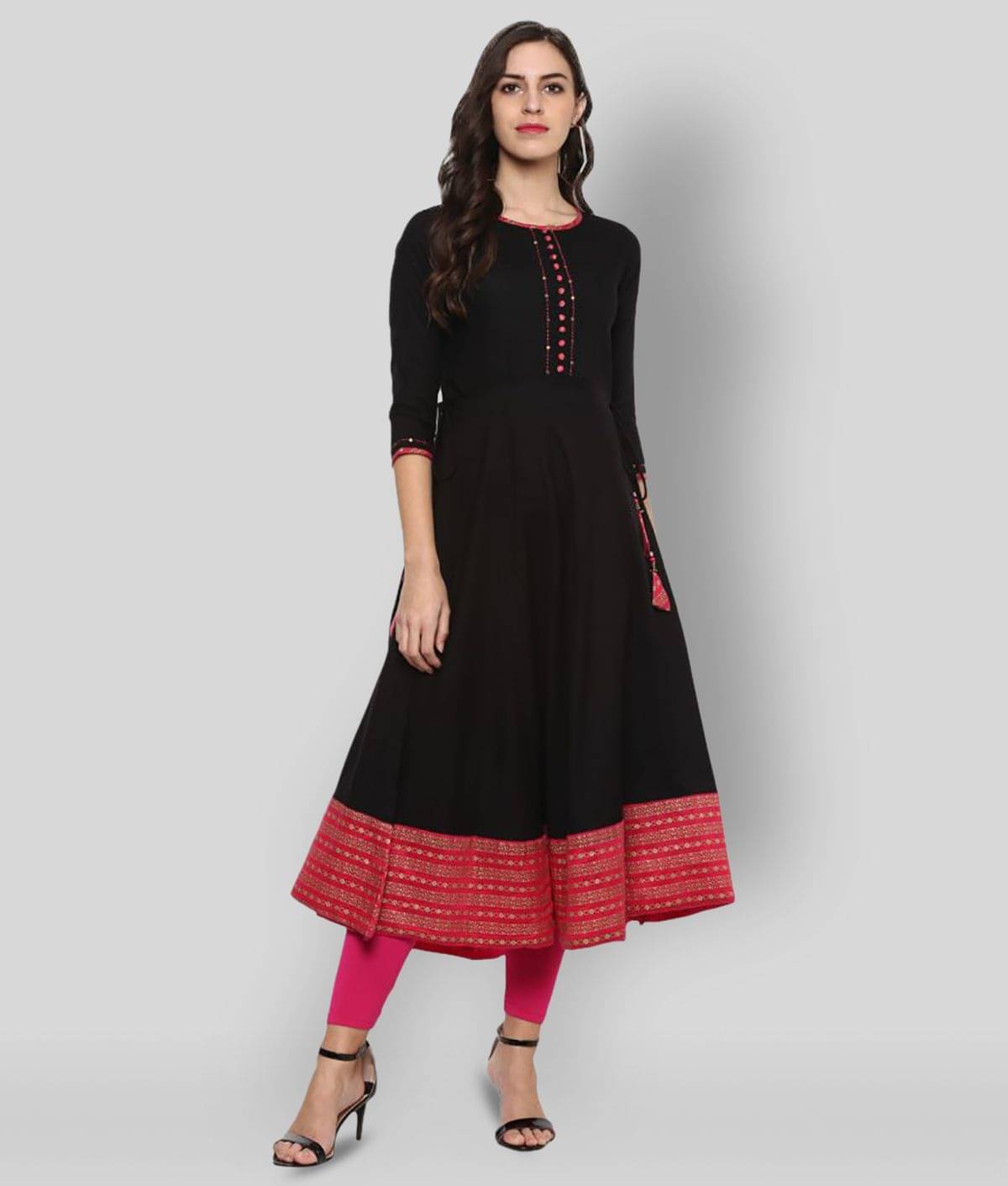     			Yash Gallery Pack of 1 Rayon Solid Flared Women's Kurti - ( Black )