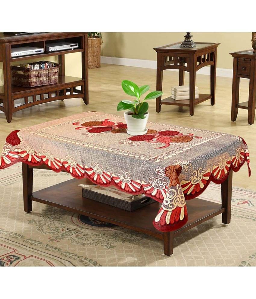     			Maroon Polyester Table Cover ( Pack of 1 )