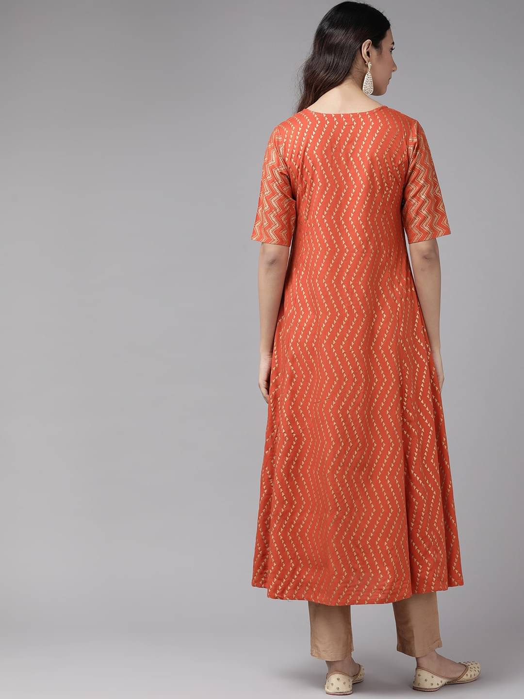     			Yash Gallery Pack of 1 Rayon Solid Anarkali Women's Kurti - ( Orange )