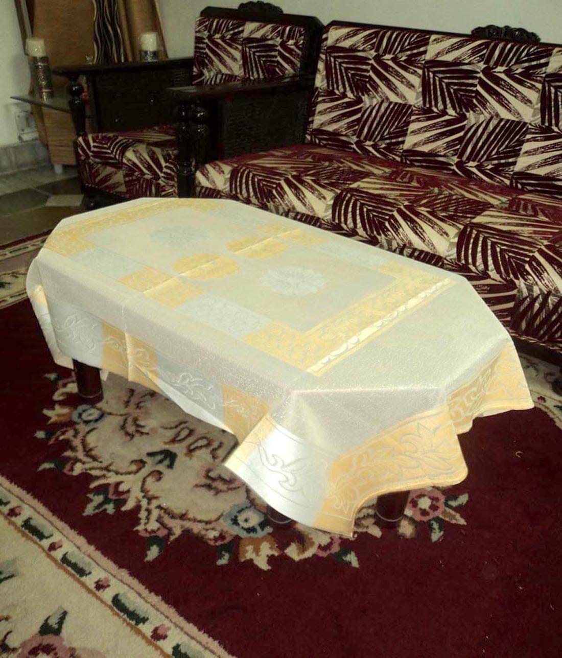     			A & H ENTERPRISES Polyester Single Centre Table Cover 153 cm x 101 cm
