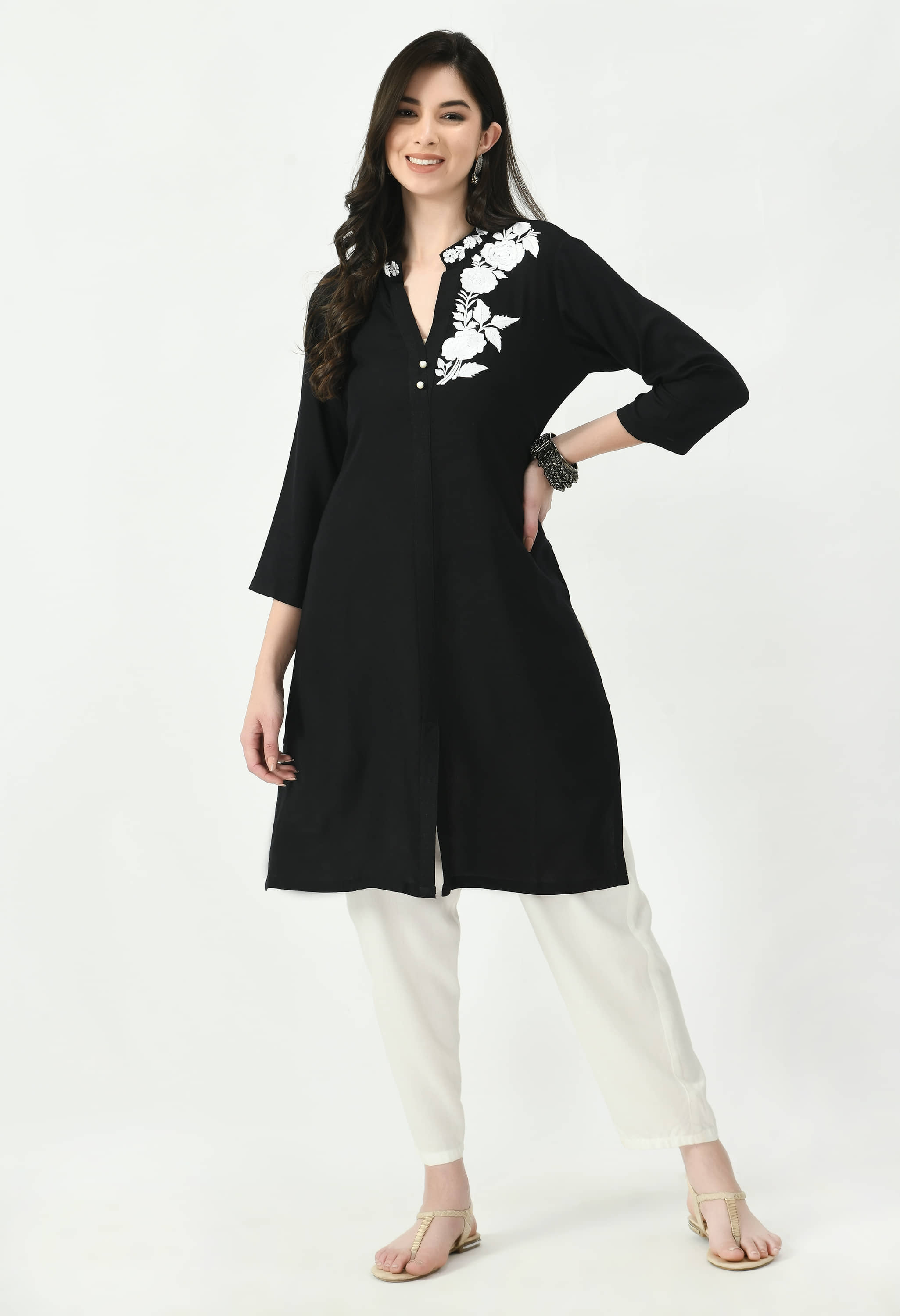 Anuchaa - Black Rayon Women's Straight Kurti ( Pack of 1 ) - Kurtis, Tunics | Buy online on ZillyBuy