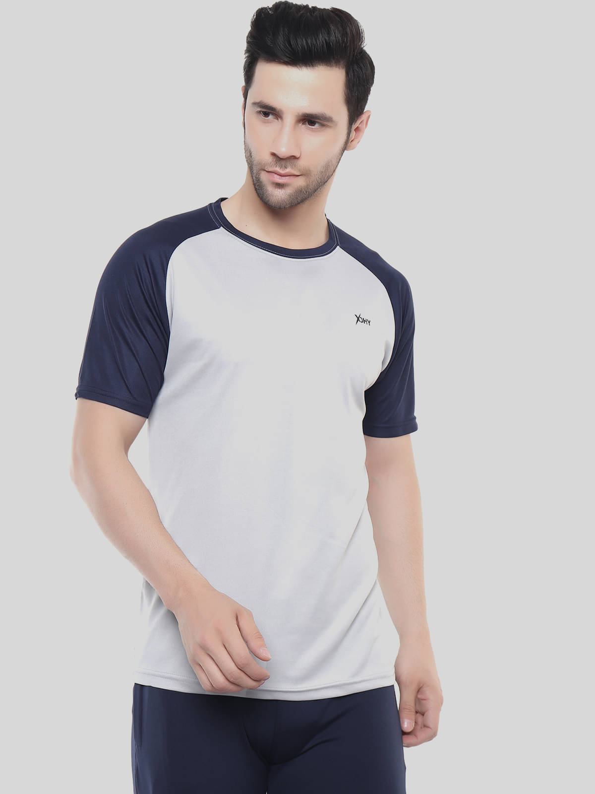 xohy Grey Polyester Regular Fit Men's Sports T-Shirt ( Pack of 1 ) xohy Grey Polyester Regular Fit Men's Sports T-Shirt ( Pack of 1 )
