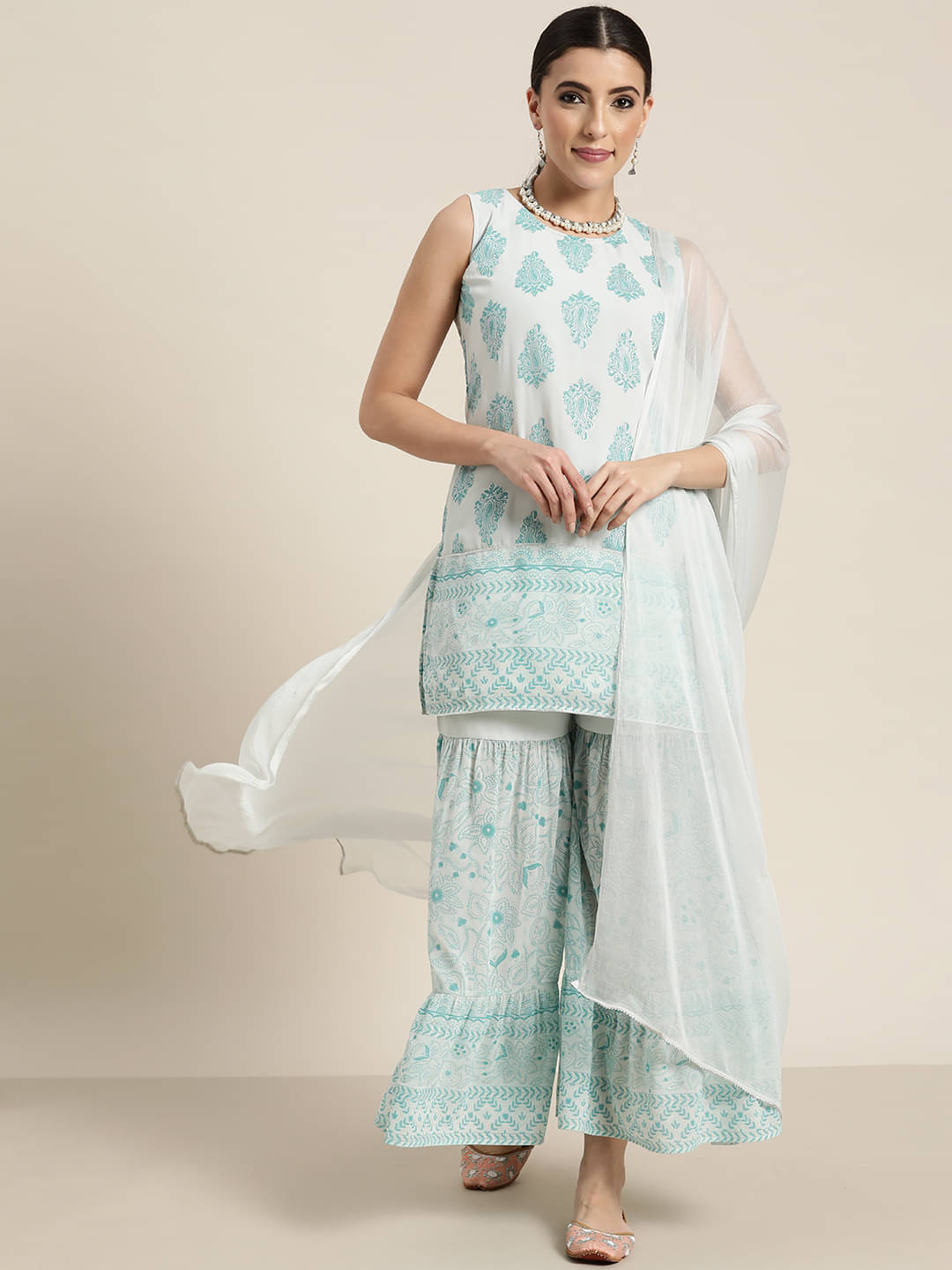     			Juniper - Blue Straight Georgette Women's Stitched Salwar Suit ( Pack of 1 )