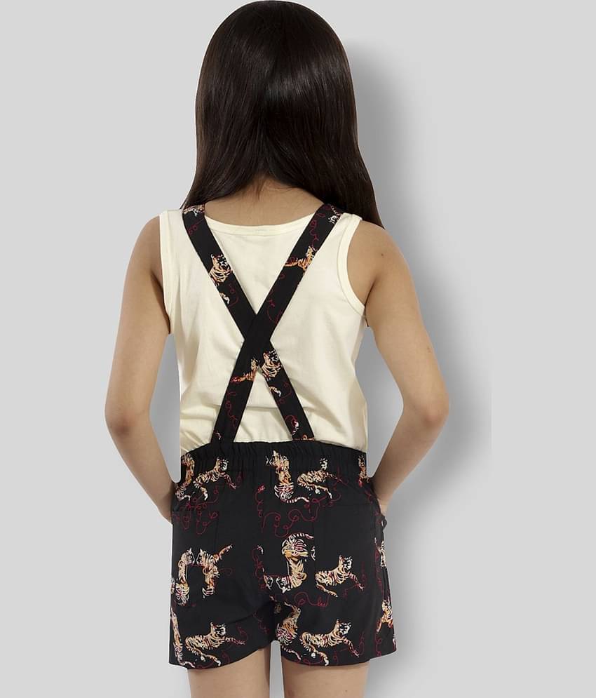 Kids Cave Pack of 1 Girls Crepe T-Shirt With Dungarees ( Black )