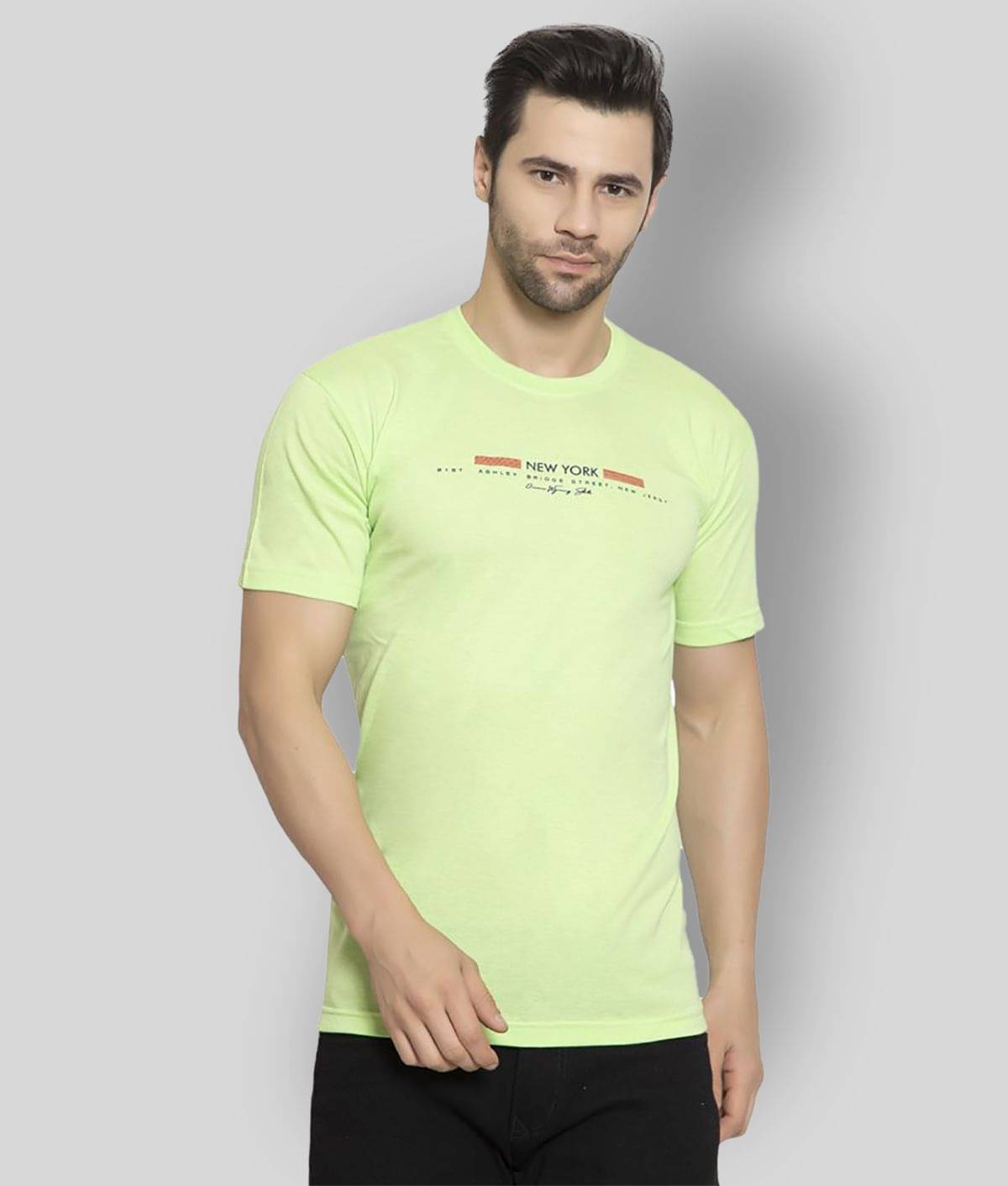Zeffit - Cotton Blend Regular Fit Light Green Men's Sports T-Shirt ( Pack of 1 ) Zeffit - Cotton Blend Regular Fit Light Green Men's Sports T-Shirt ( Pack of 1 )