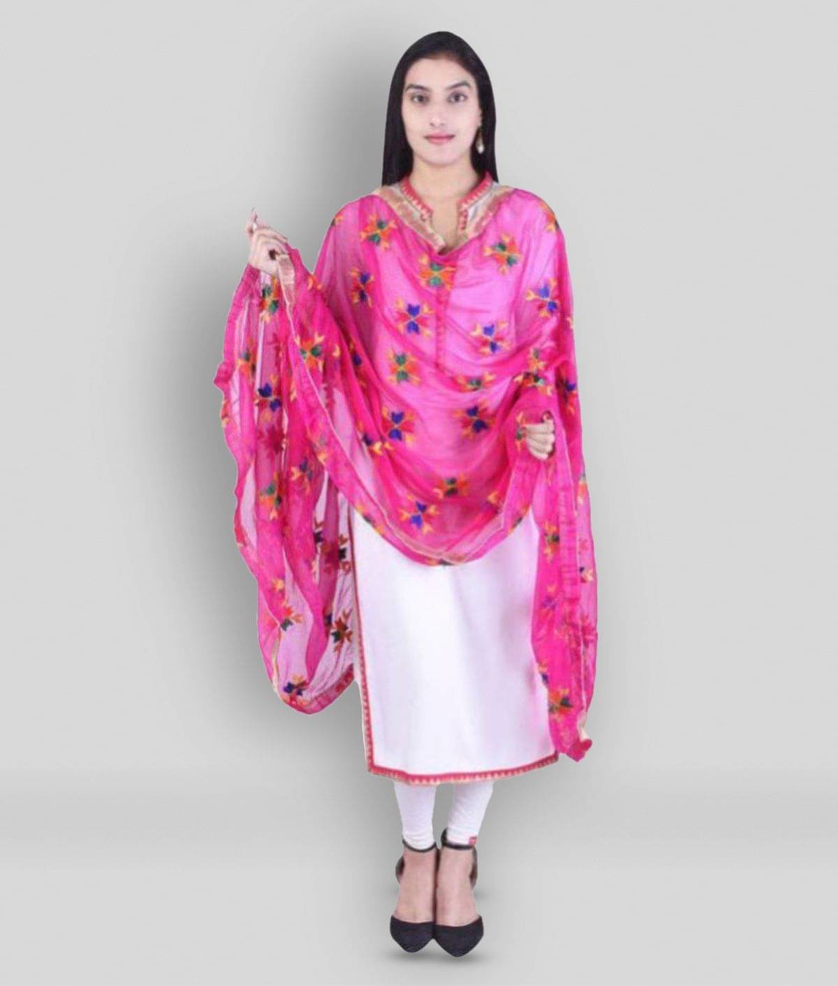 Apratim Pink Chiffon Dupatta Apratim Pink Chiffon Dupatta
