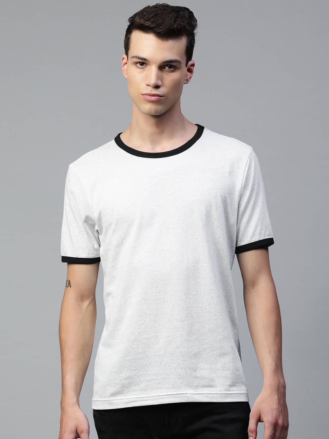 Huetrap Pack of 1 Cotton Blend Regular Fit Men's T-Shirt ( White ) Huetrap Pack of 1 Cotton Blend Regular Fit Men's T-Shirt ( White )