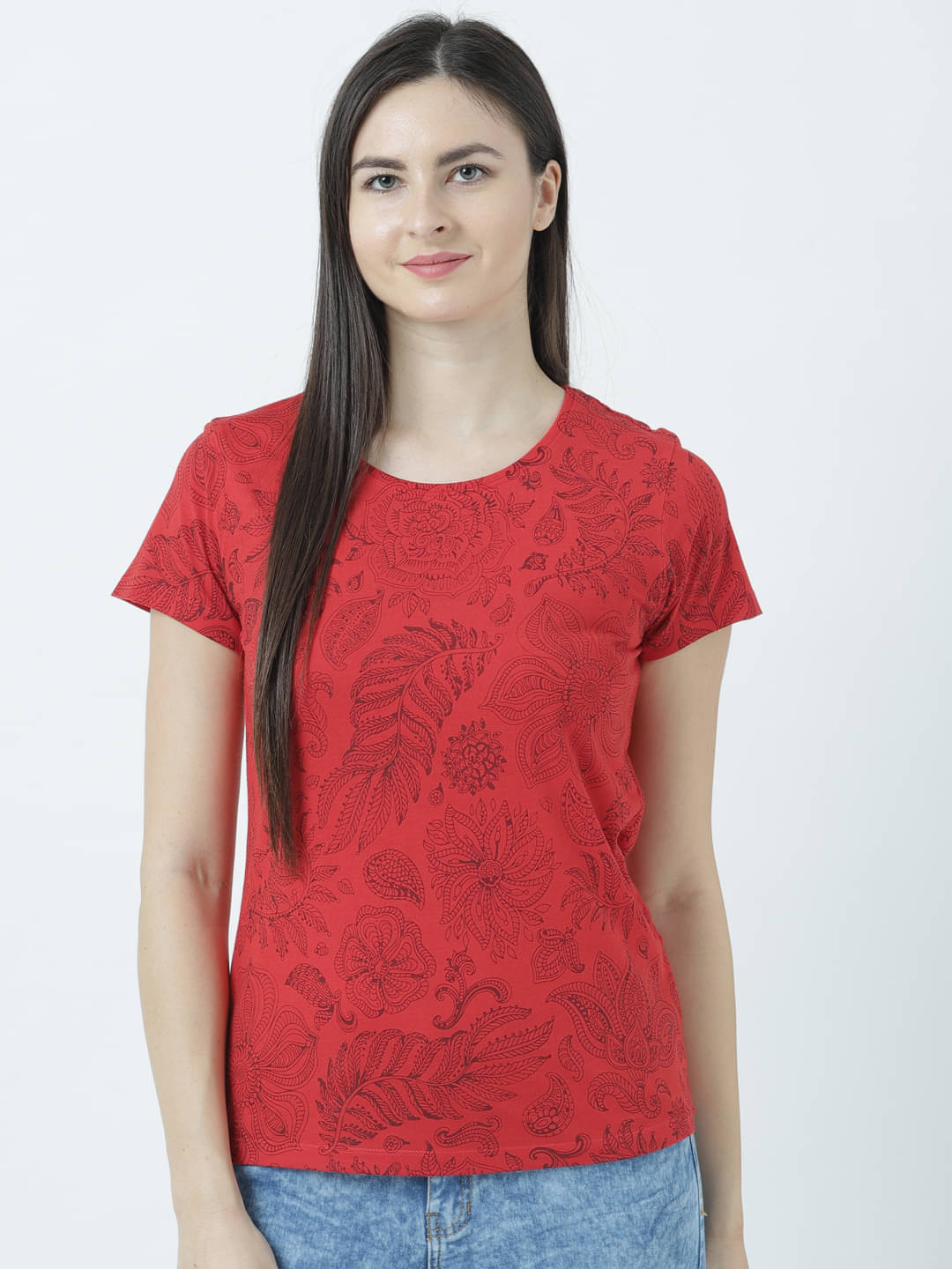 Huetrap Women Cotton Blend Printed Regular Fit Round Neck T-Shirt ( Red ) Huetrap Women Cotton Blend Printed Regular Fit Round Neck T-Shirt ( Red )