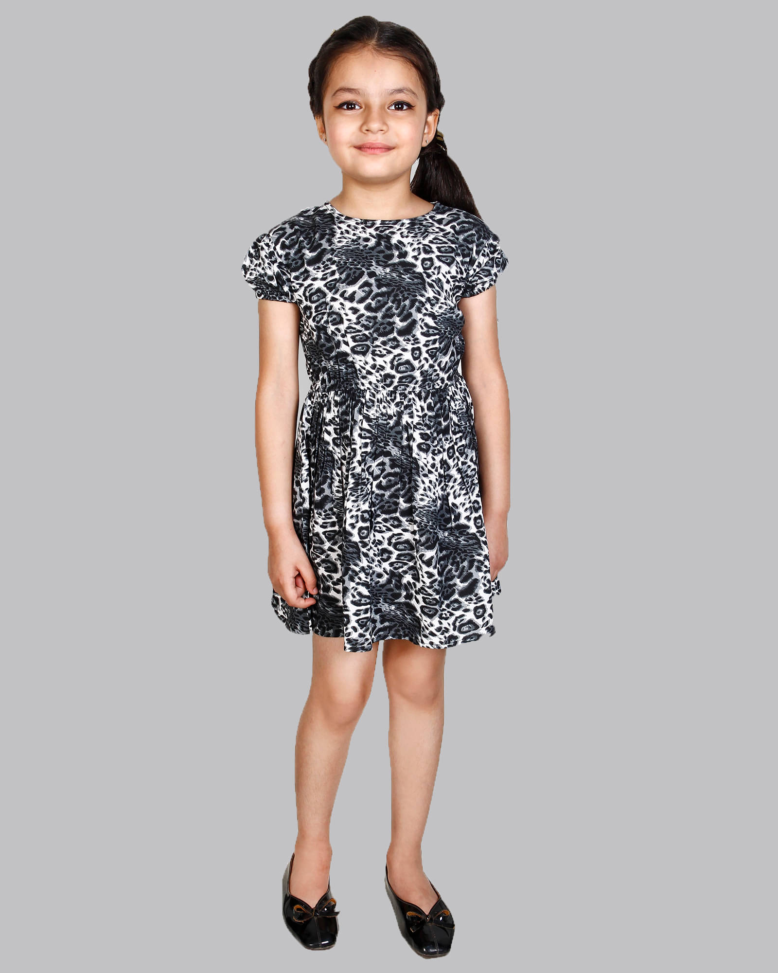     			Addyvero Rayon Fit And Flare Dress For Girls ( Pack of 1 , Gray )