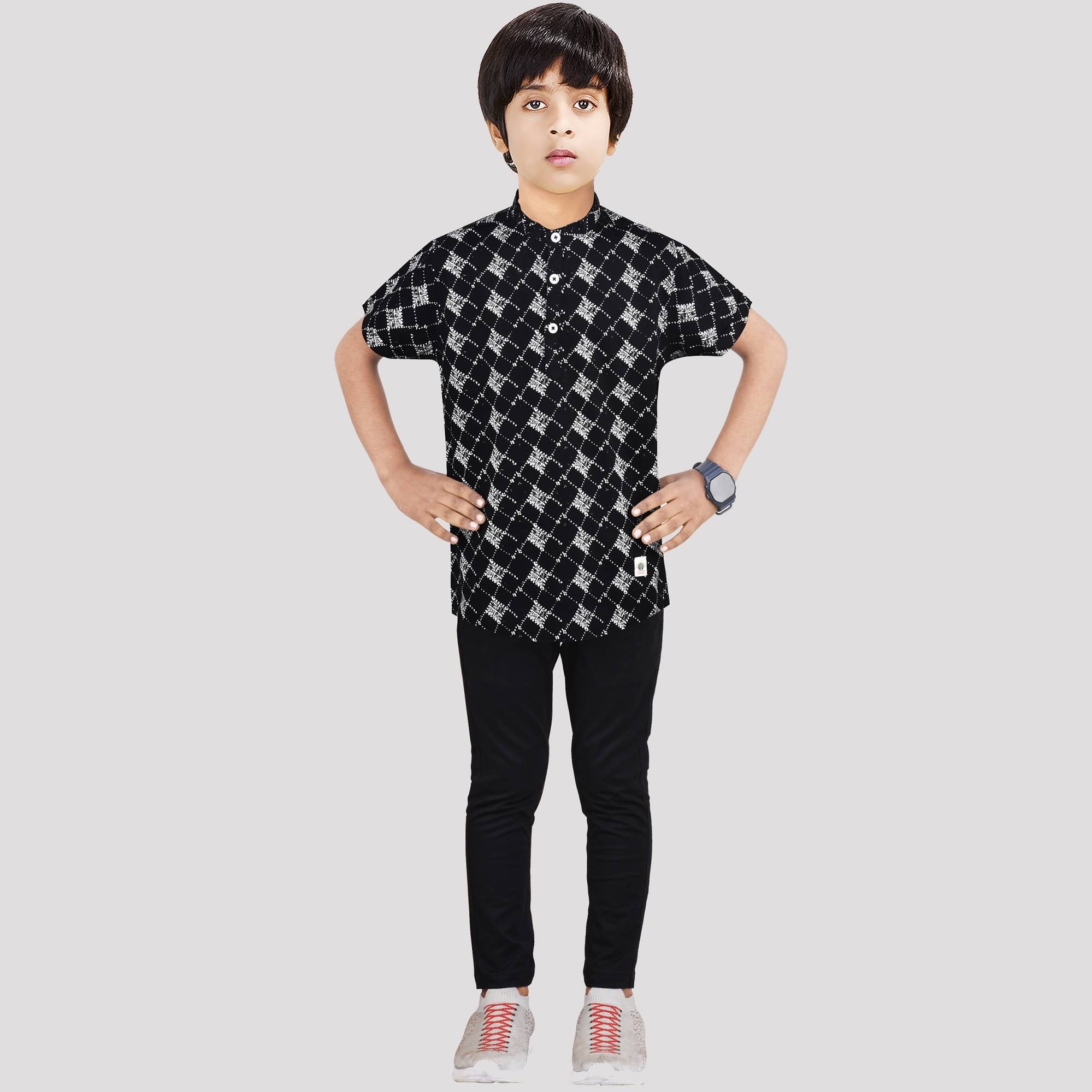     			Made In The Shade Pack of 1 Boys Cotton Shirt & Pants Set ( Black )