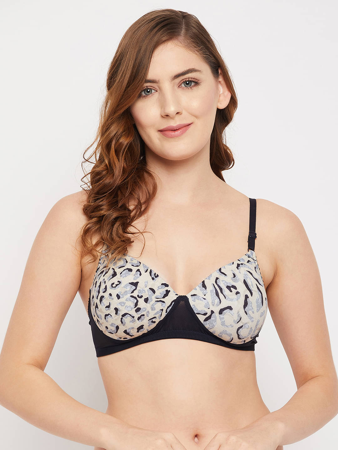     			Clovia Nylon Lightly Padded Women's T-Shirt Bra ( White )