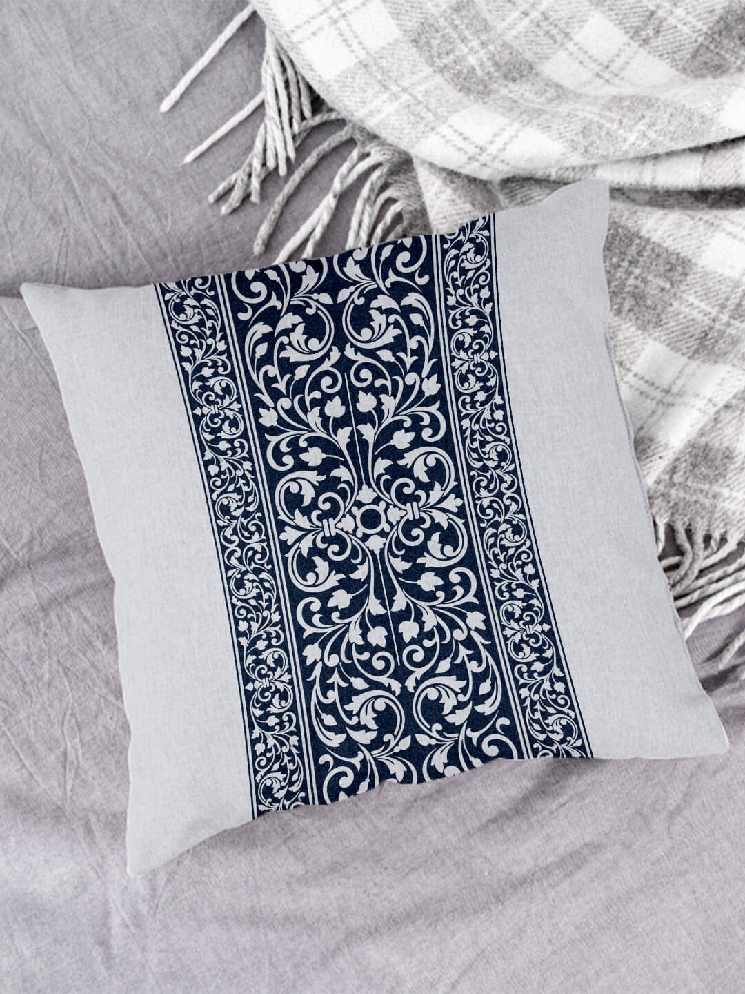     			Houzzcode Single Blue Pillow Cover