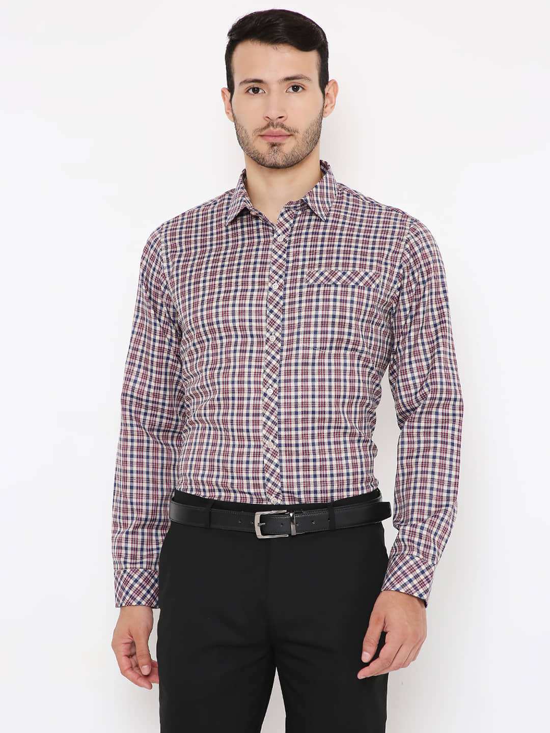 Maharaja - Red Polyester Slim Fit Men's Formal Shirt ( Pack of 1 )