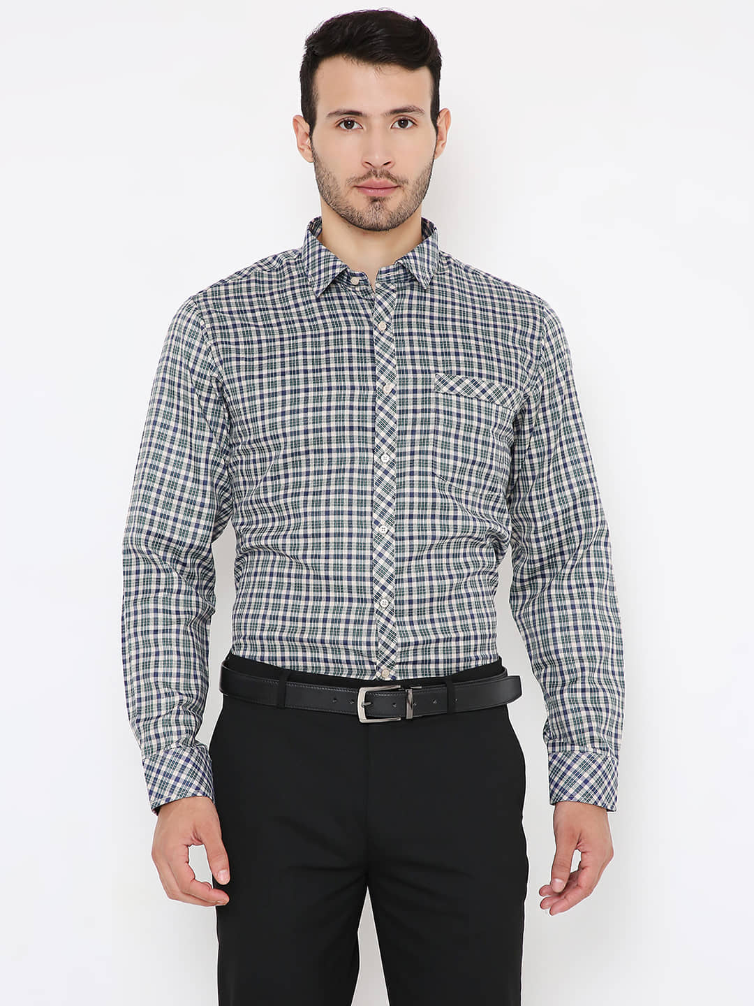 Maharaja - Green Polyester Blend Slim Fit Men's Formal Shirt ( Pack of 1 )