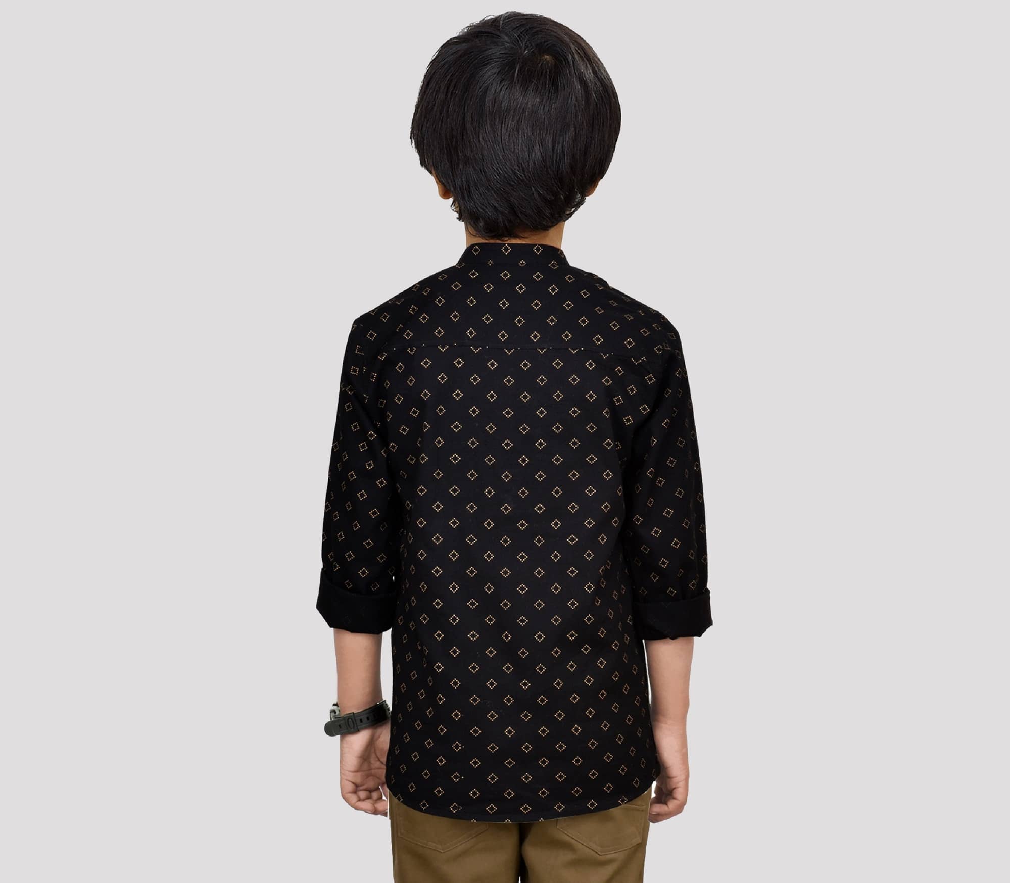 Made In The Shade Pack of 1 Boys 100% Cotton Full Sleeves Shirt ( Black )