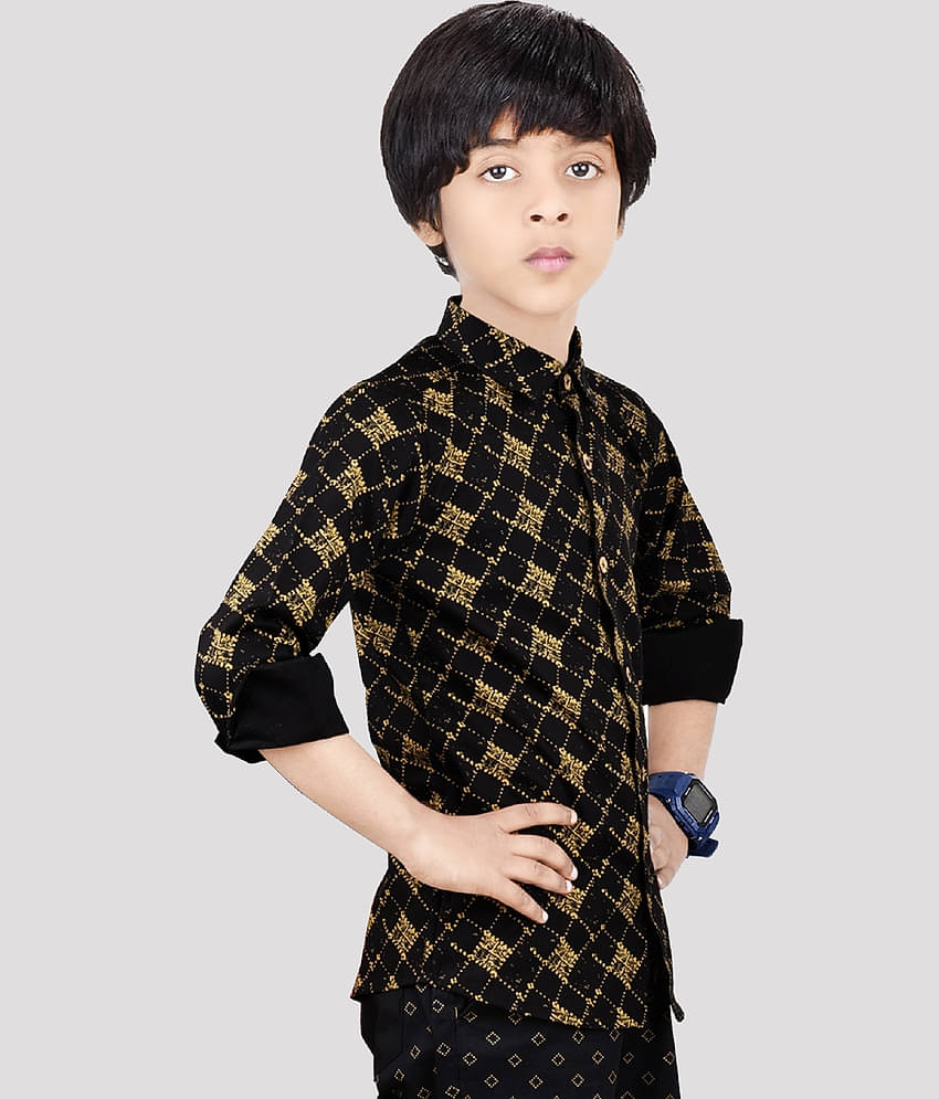Made In The Shade Pack of 1 Boys 100% Cotton Shirt ( Black )