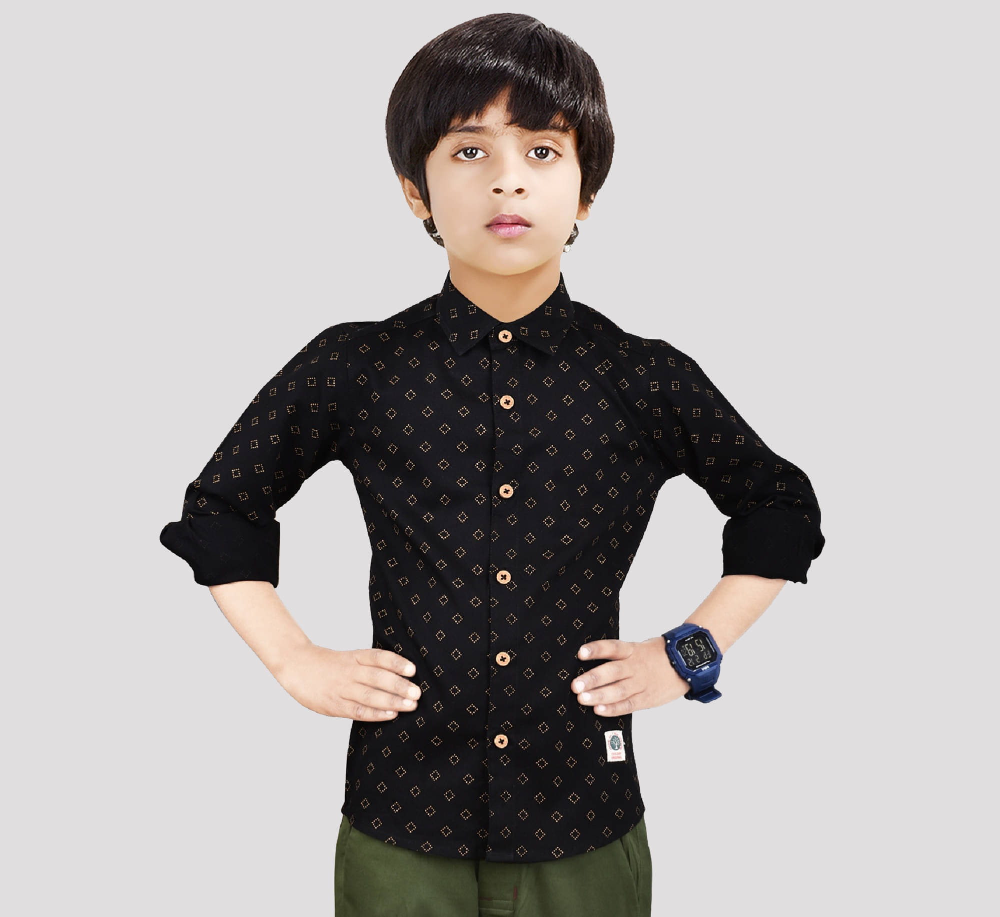    			Made In The Shade Pack of 1 Boys 100% Cotton Shirt ( Black )