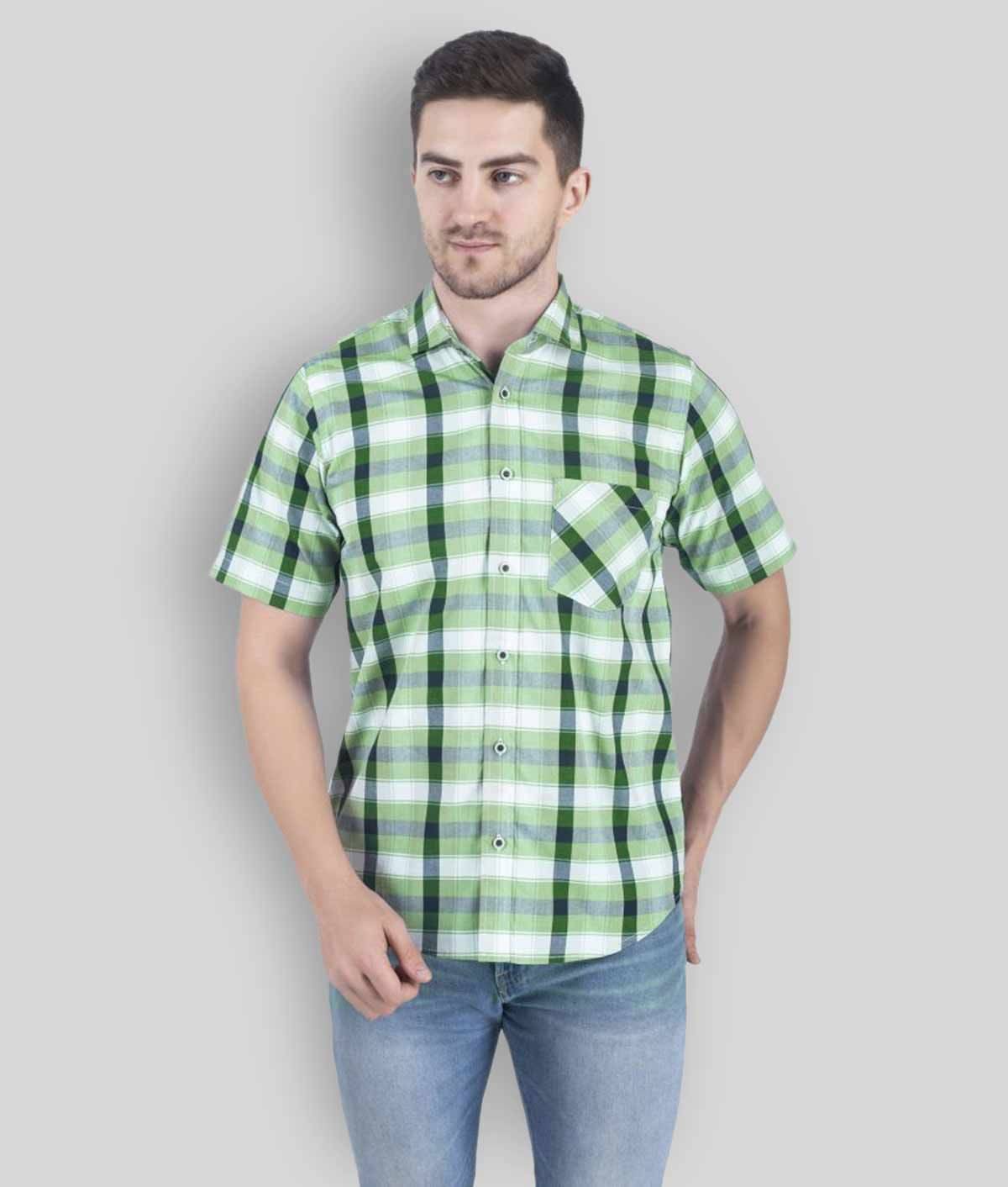     			SBA - Green Cotton Regular Fit Men's Formal Shirt ( Pack of 1 )