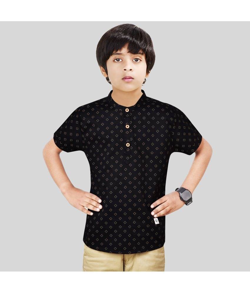     			Made In The Shade Pack of 1 Boys Cotton Kurta ( Black )