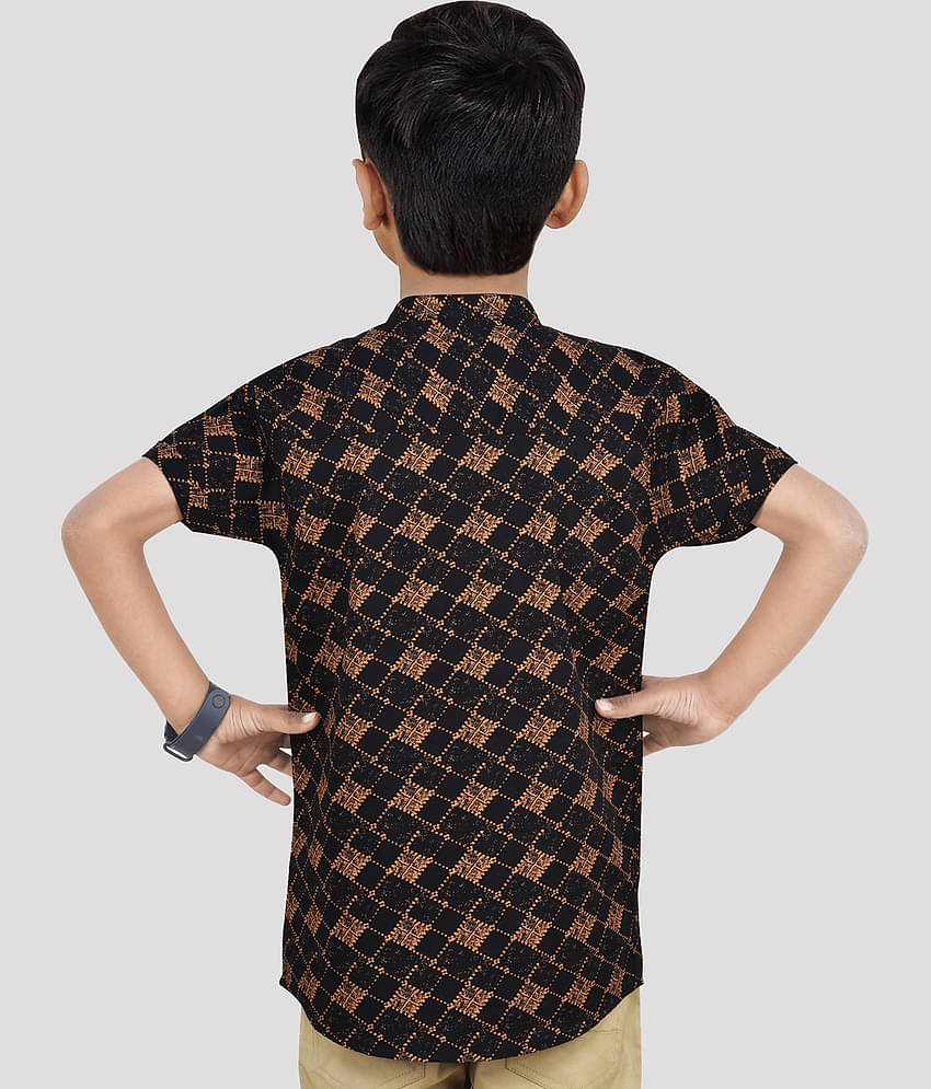 Made In The Shade Pack of 1 Boys 100% Cotton Shirt ( Black )