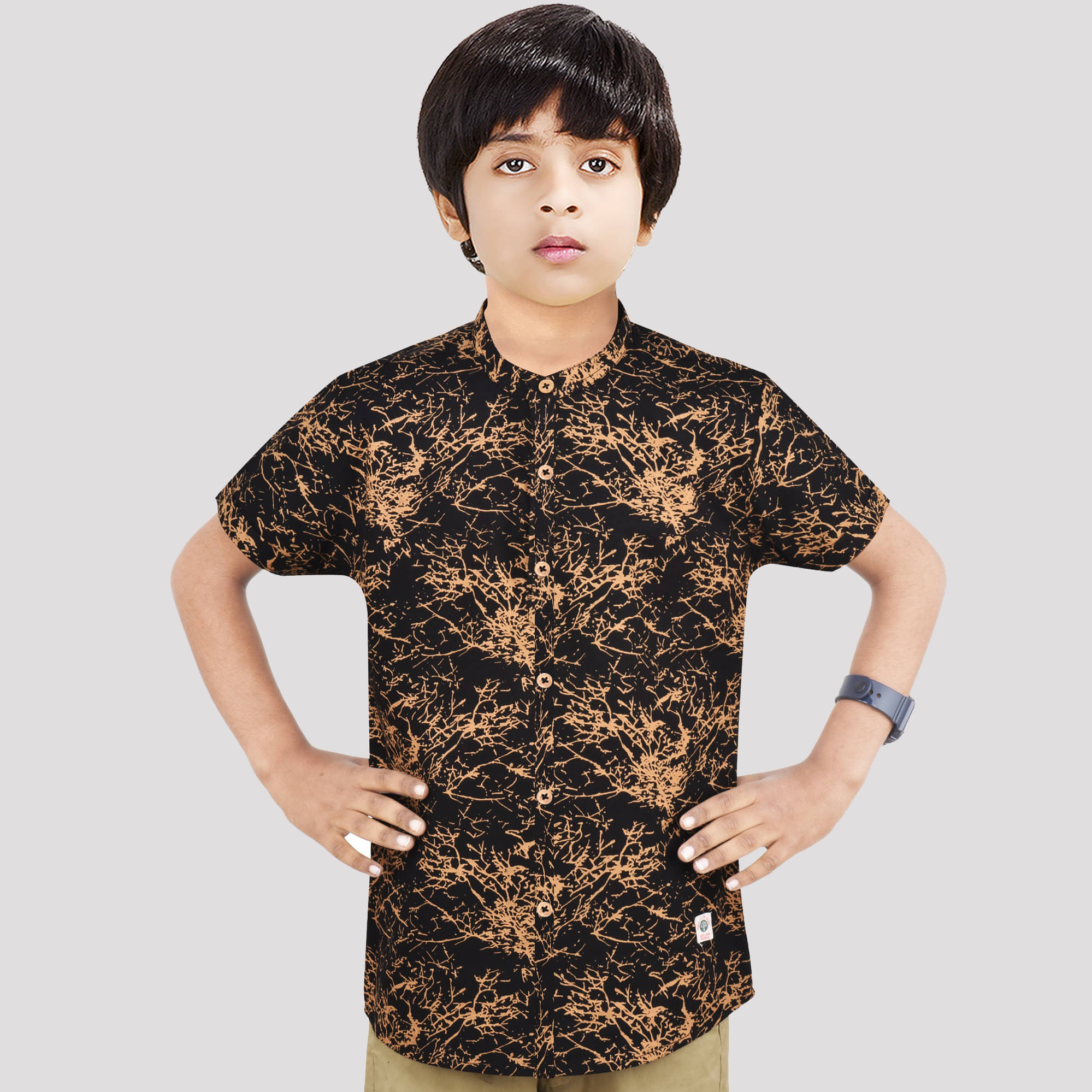 Made In The Shade Pack of 1 Boys 100% Cotton Half Sleeves Shirt ( Black ) Made In The Shade Pack of 1 Boys 100% Cotton Half Sleeves Shirt ( Black )