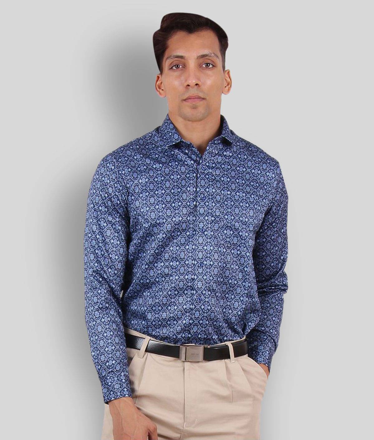     			Maharaja - Blue Cotton Blend Slim Fit Men's Formal Shirt ( Pack of 1 )