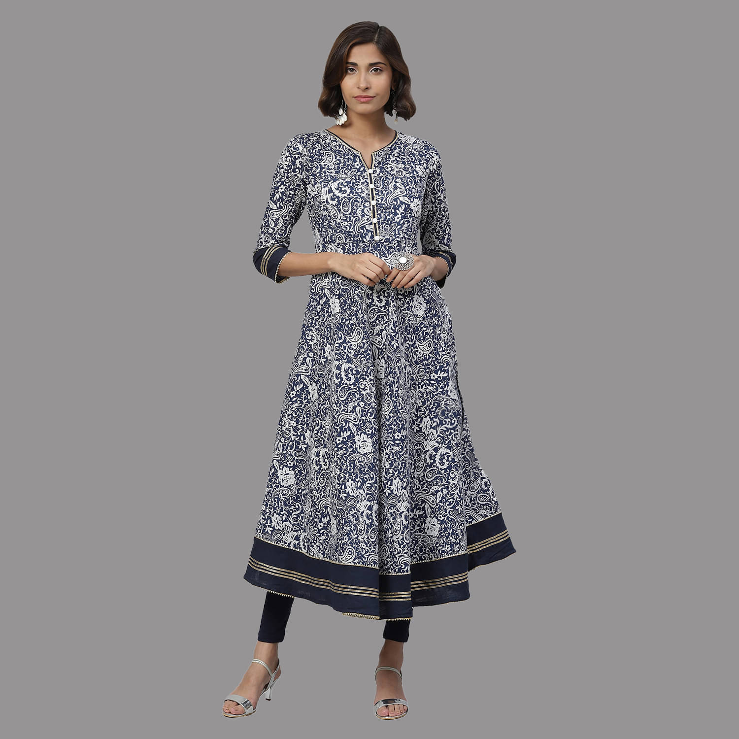 Yash Gallery - Blue Cotton Women's Flared Kurti ( Pack of 1 )     			Yash Gallery - Blue Cotton Women's Flared Kurti ( Pack of 1 )
