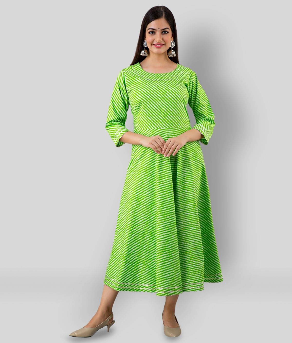 Lee Moda - Green Cotton Blend Women's Flared Kurti ( Pack of 1 ) Lee Moda - Green Cotton Blend Women's Flared Kurti ( Pack of 1 )