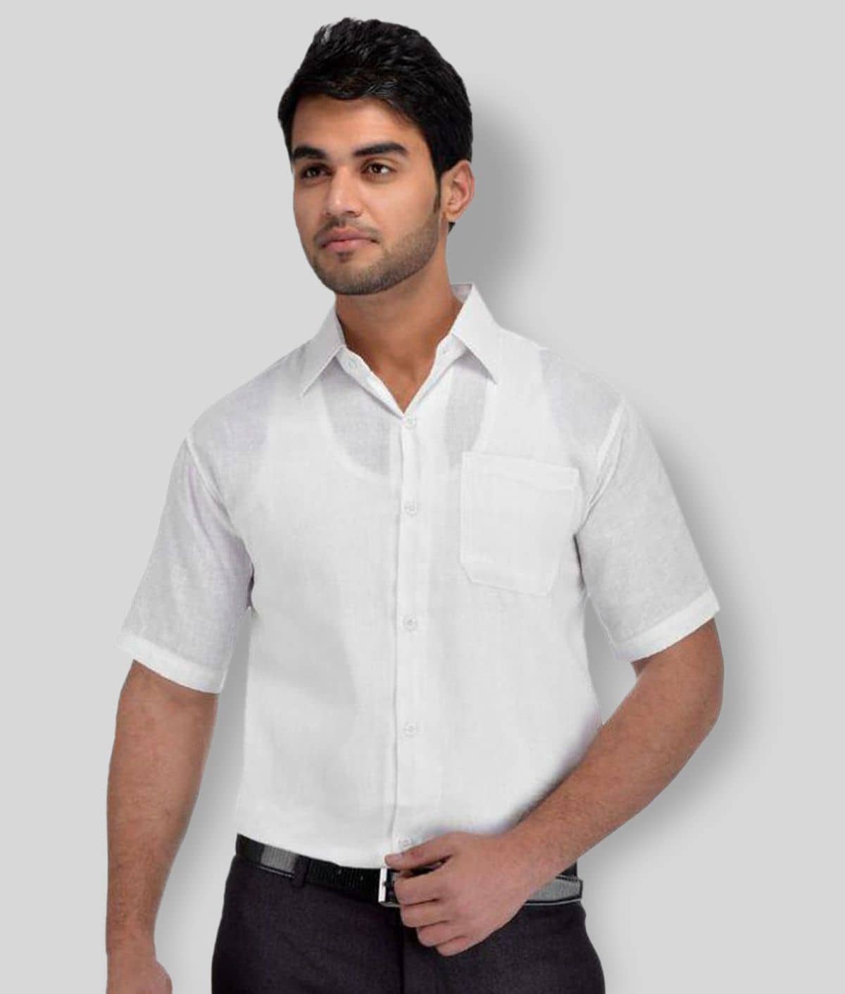 DESHBANDHU DBK - White Cotton Regular Fit Men's Formal Shirt ( Pack of 1 )