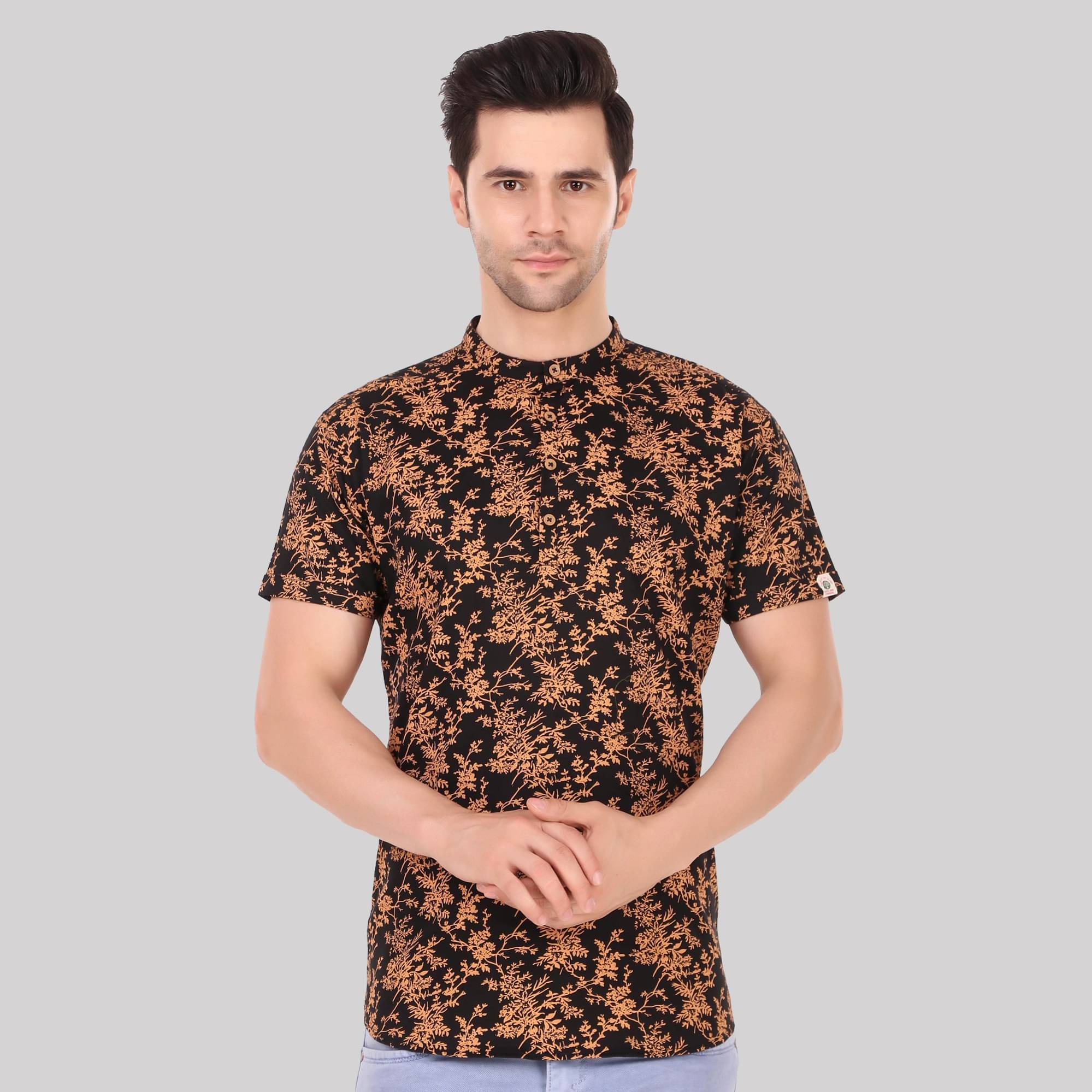     			Made In The Shade - Black Cotton Men's Regular Kurta ( Pack of 1 )