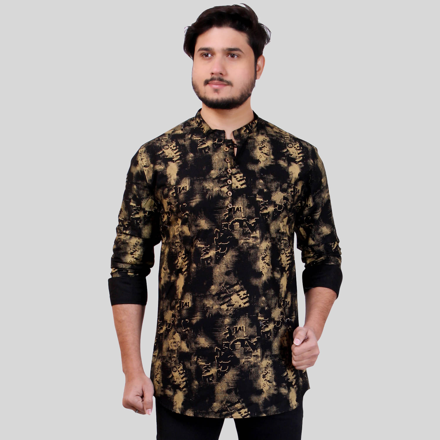     			Made In The Shade - Black Cotton Men's Regular Kurta ( Pack of 1 )