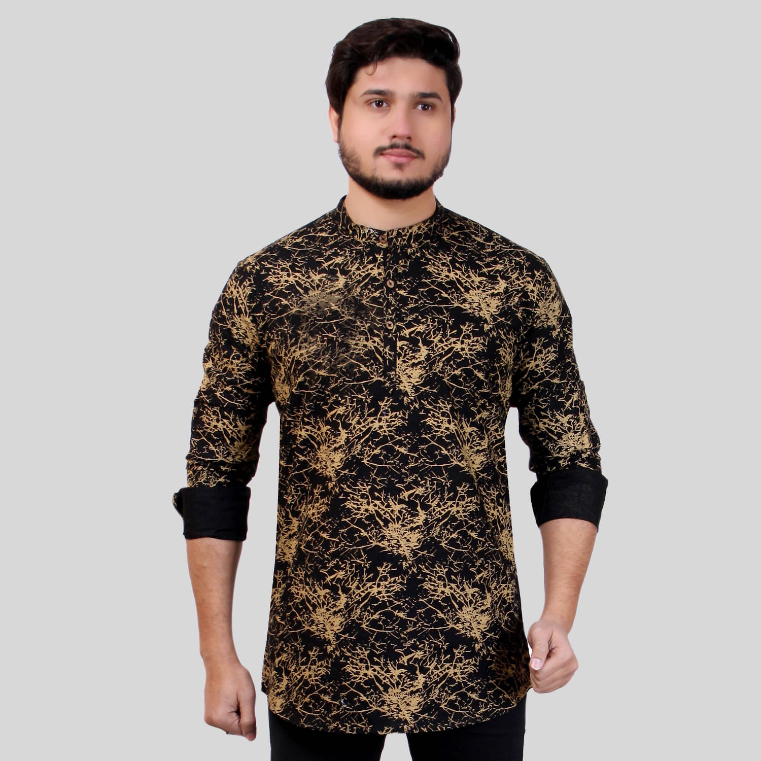     			Made In The Shade - Black Cotton Men's Regular Kurta ( Pack of 1 )