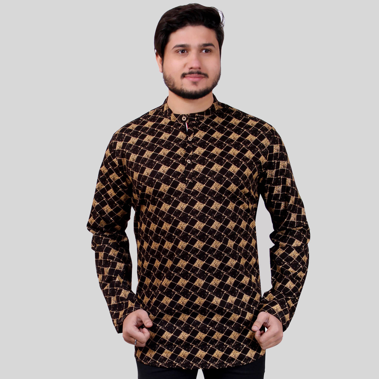     			Made In The Shade - Black Cotton Men's Regular Kurta ( Pack of 1 )