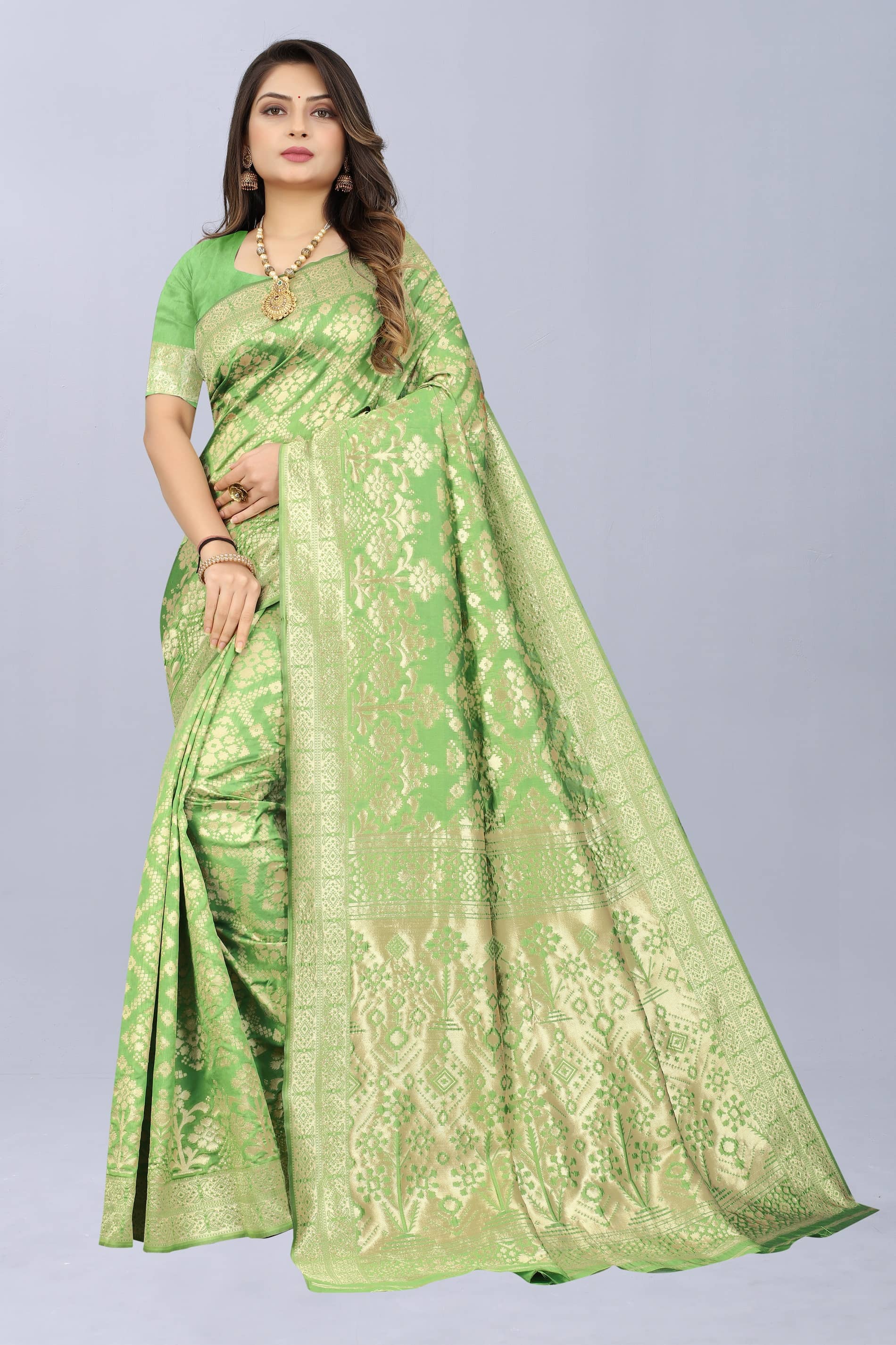 NENCY FASHION Banarasi Silk Embellished Saree With Unstitched Blouse Piece ( Maroon ) - Sarees | Buy online on ZillyBuy