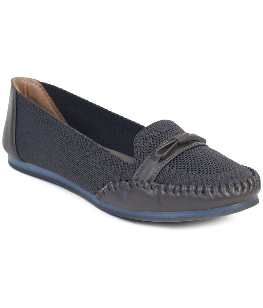     			Ajanta - Gray Women's Casual Ballerinas