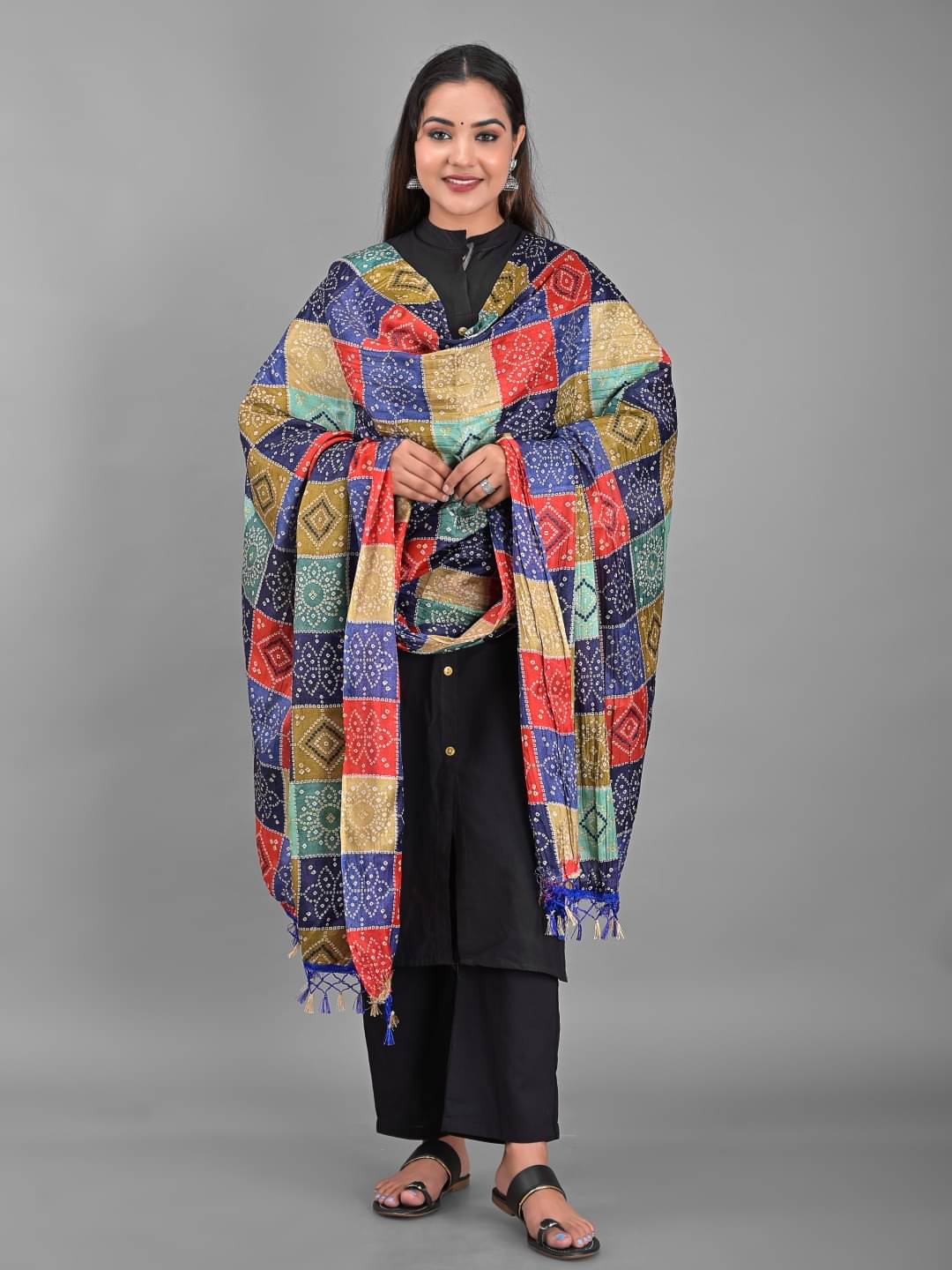     			Apratim - Multicoloured Silk Women's Dupatta - ( Pack of 1 )