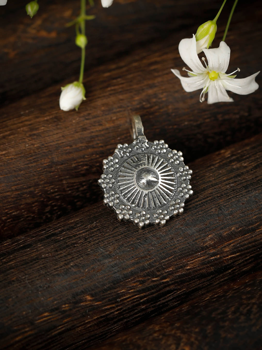 Sheer By Priyaasi 925 Sterling Silver Sterling Silver Nosepin Sheer By Priyaasi 925 Sterling Silver Sterling Silver Nosepin