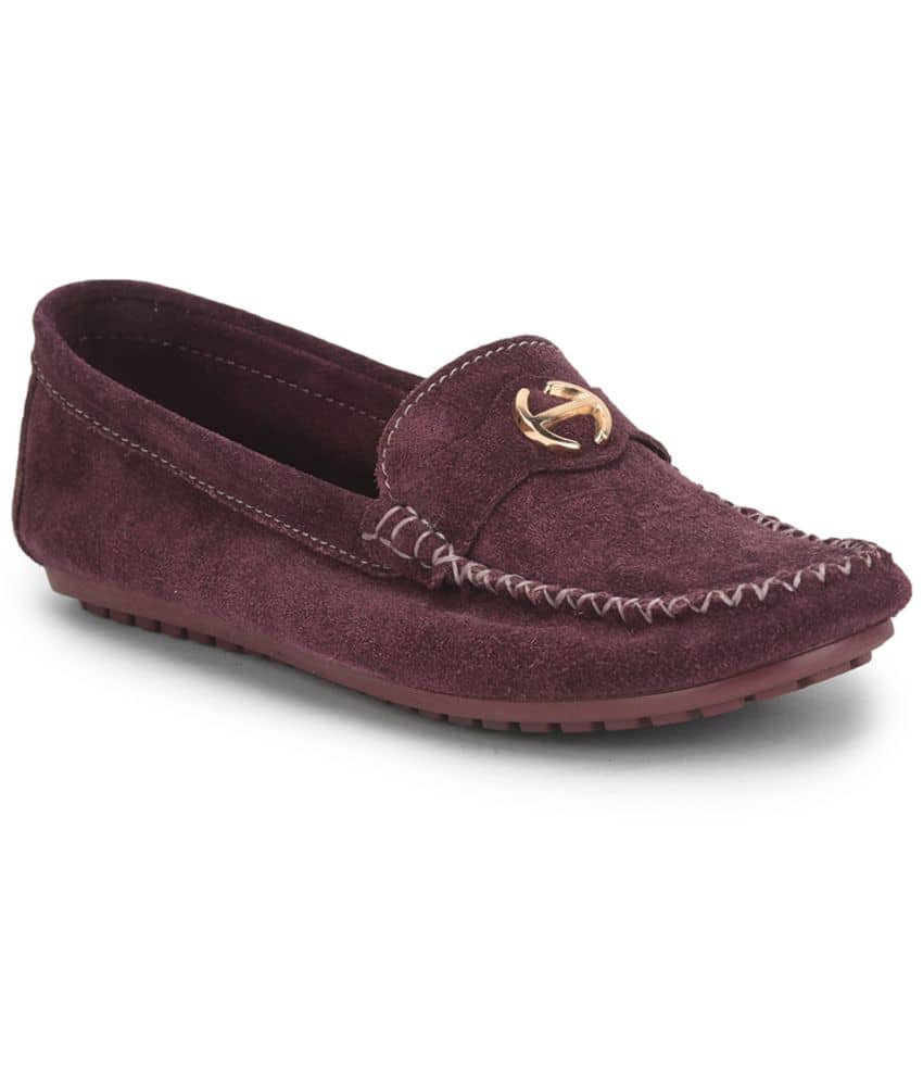 HEALERS by Liberty Maroon Women's Loafers - Casual Shoes | Buy online on ZillyBuy