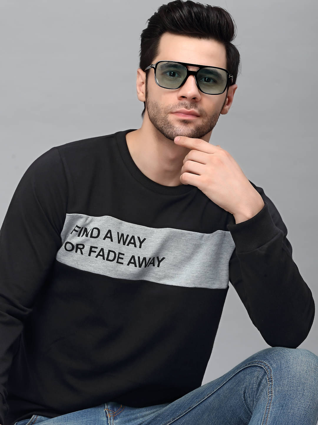 Rigo - Black Fleece Regular Fit Men's Sweatshirt ( Pack of 1 ) Rigo - Black Fleece Regular Fit Men's Sweatshirt ( Pack of 1 )