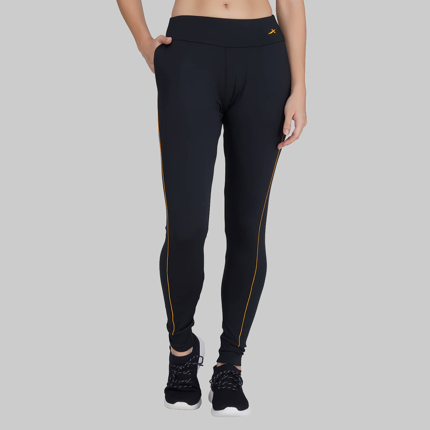     			Vector X - Black Polyester Slim Fit Women's Sports Tights ( Pack of 1 )