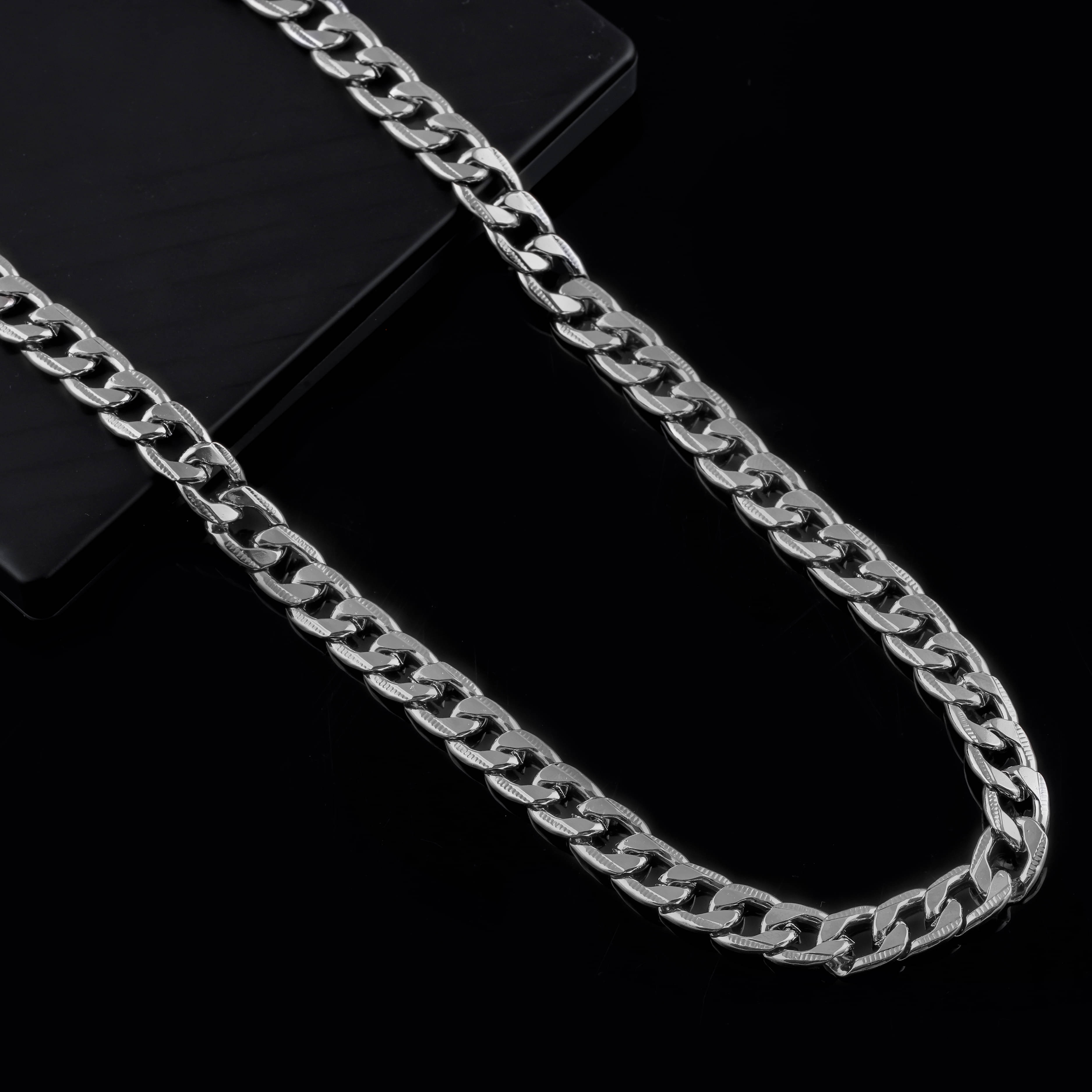     			MGSV Silver Plated Alloy Chain ( Pack of 1 )