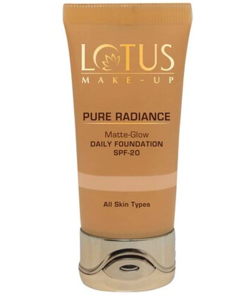     			Lotus Makeup Pure Radiance Matte-Glow Daily Foundation Caramel 370 30 ml (Pack of 1)