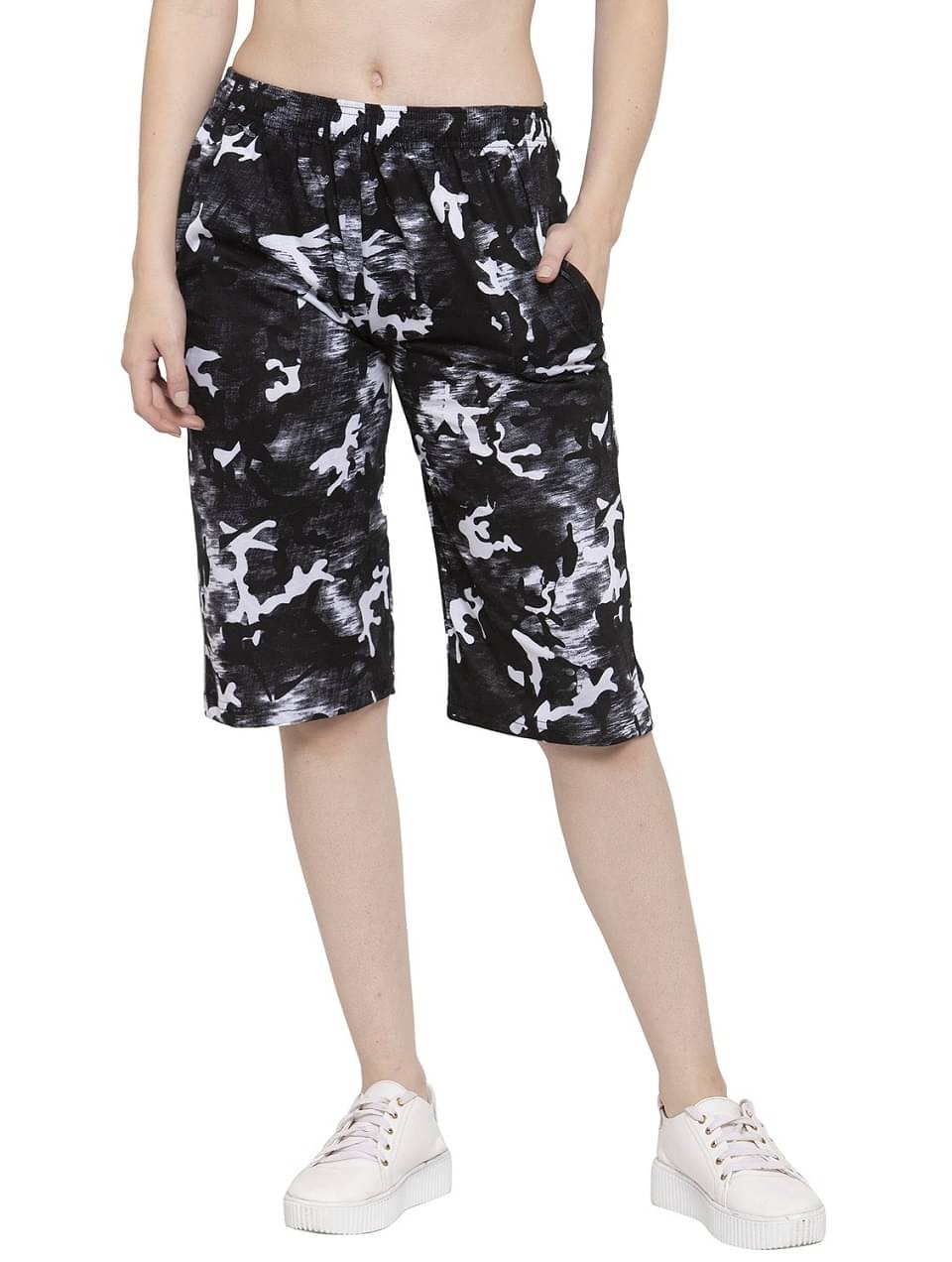     			Uzarus Cotton Skorts - Green Single