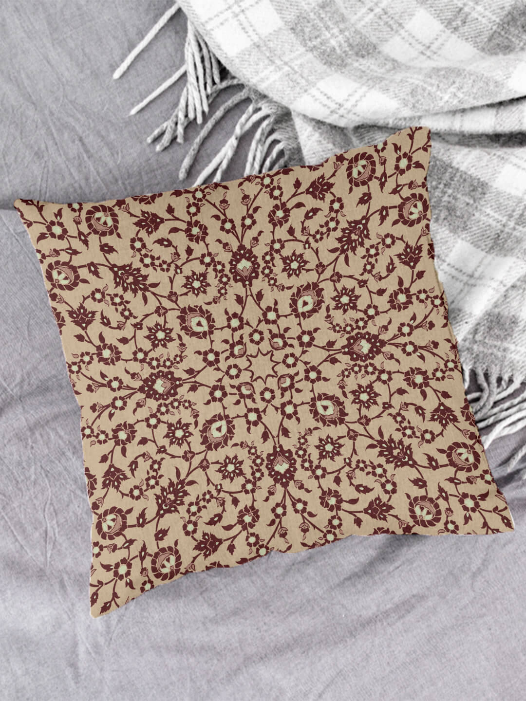     			Houzzcode - Water Repellent Brown Polyester Pillow Covers 40x40x3 ( Pack of 1 )