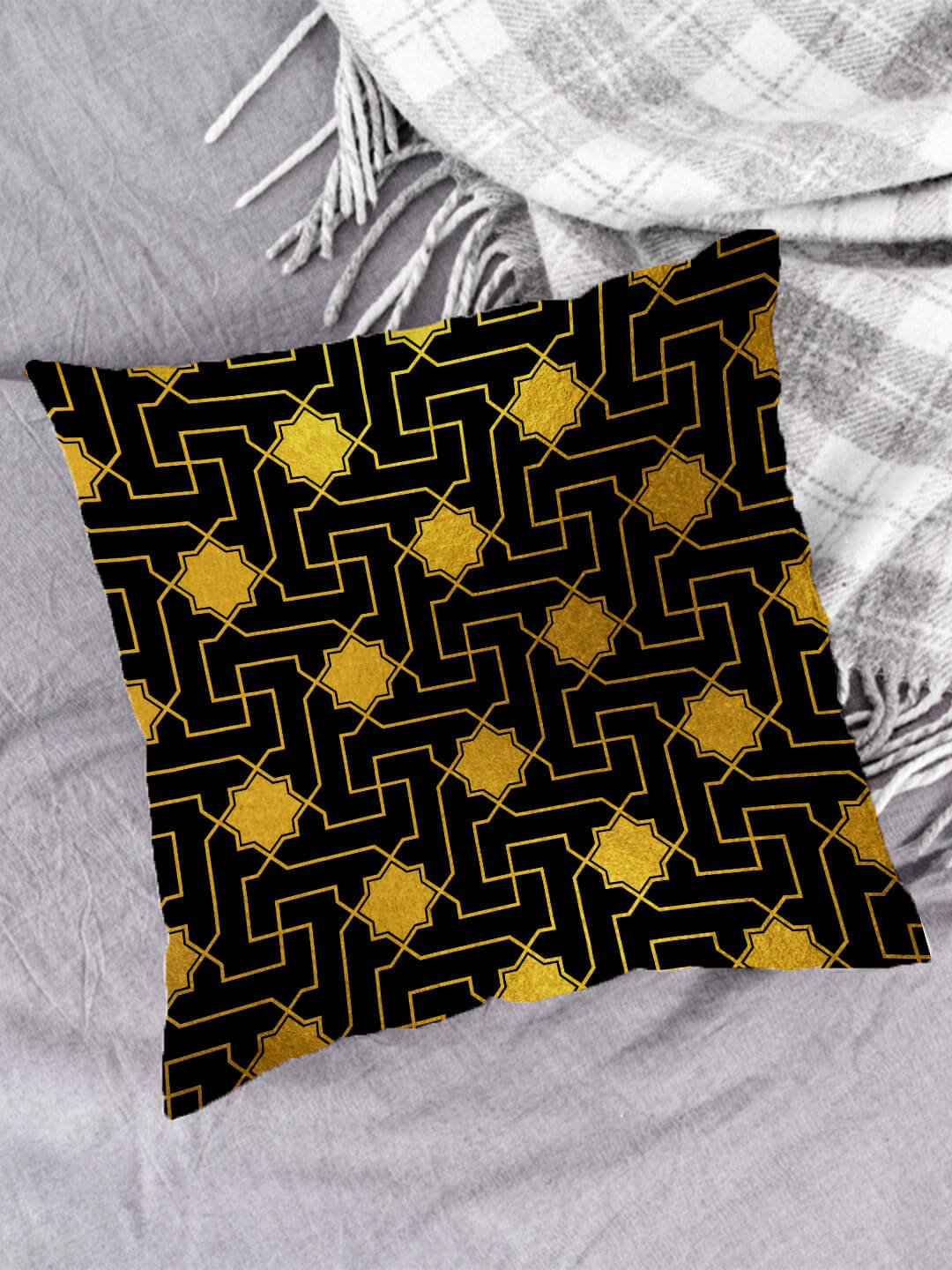     			Houzzcode - Water Repellent Yellow Polyester Pillow Covers 40x40x3 ( Pack of 1 )
