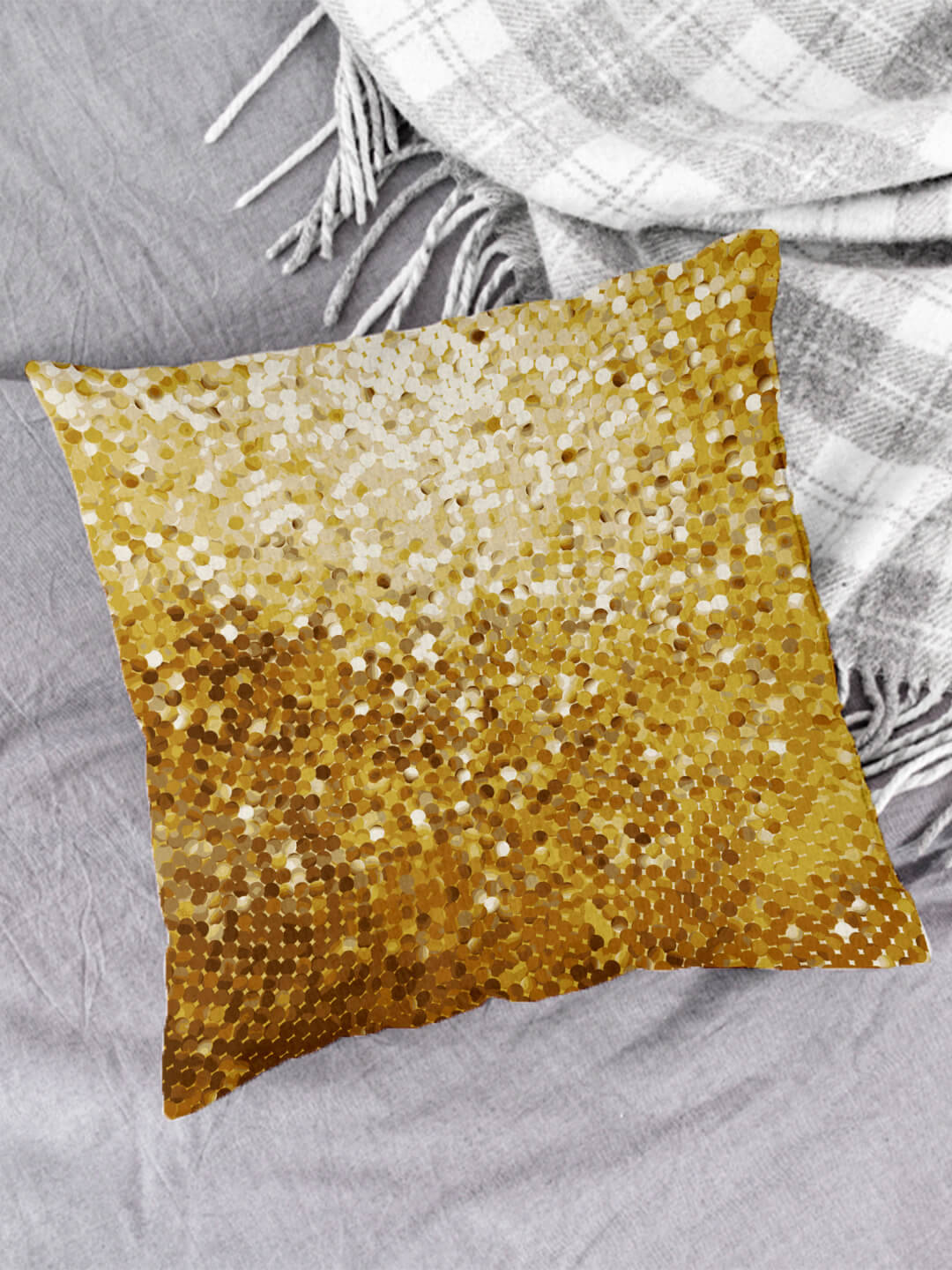     			Houzzcode - Water Repellent Yellow Polyester Pillow Covers 40x40x3 ( Pack of 1 )